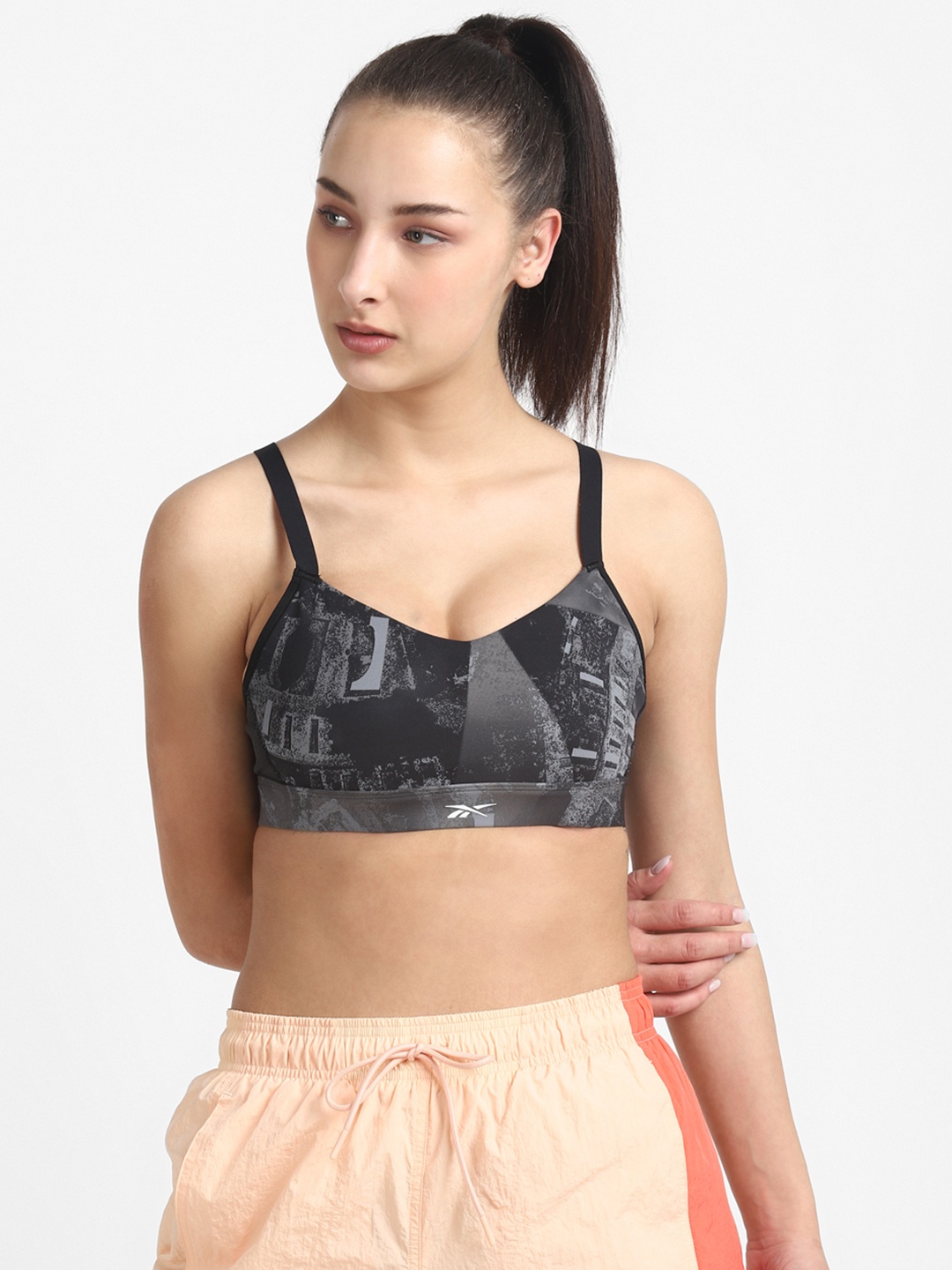 

Reebok Women Black & Grey Lux Strappy Printed Training Bra