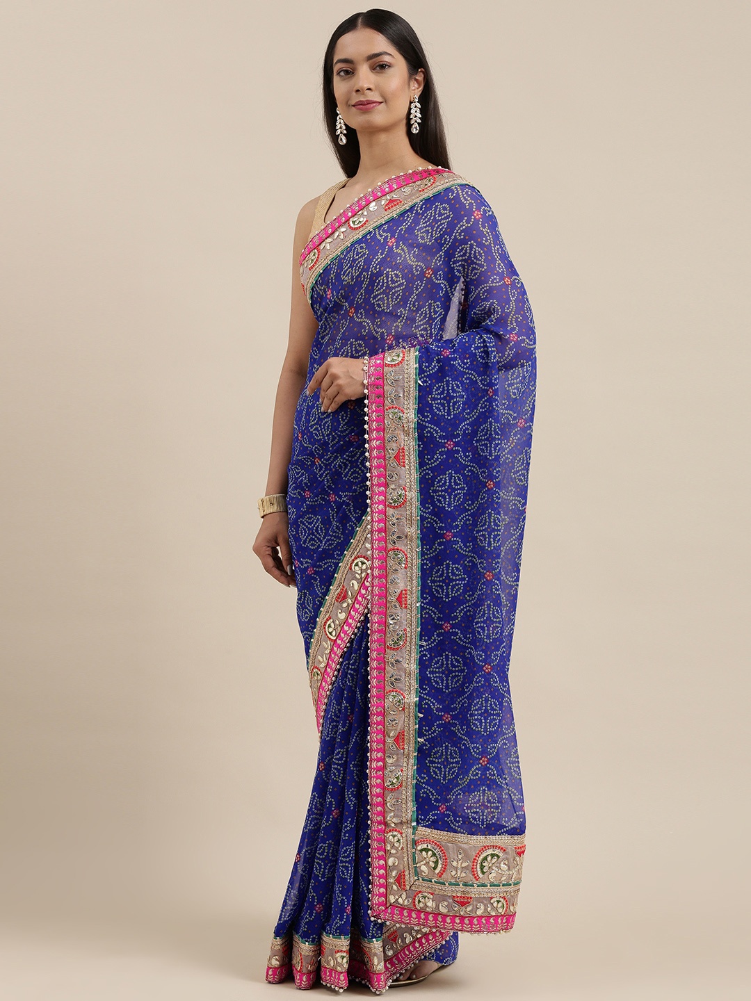 

VASTRANAND Blue & White Bandhani Gotta Patti Bandhani Saree