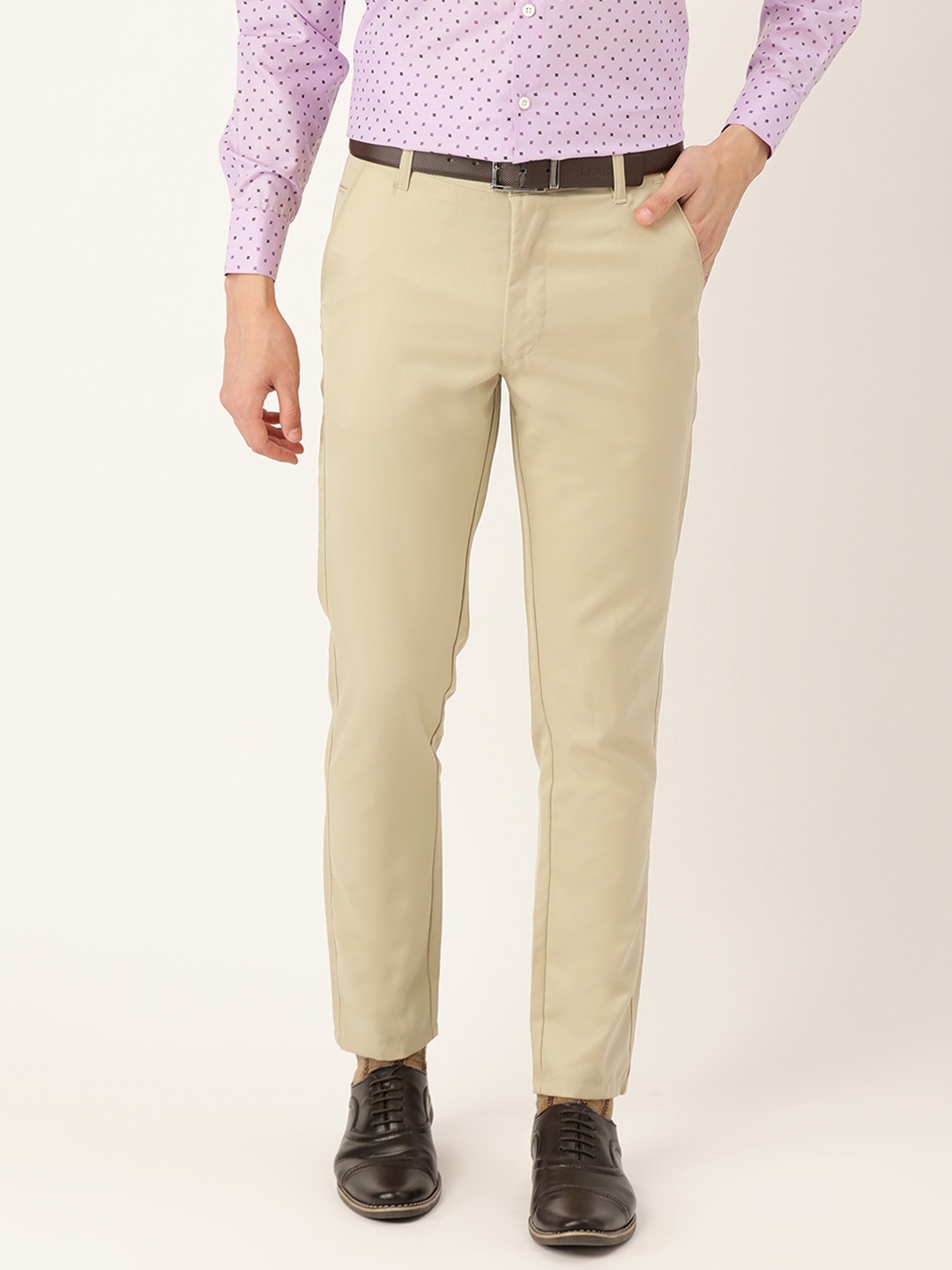

SOJANYA Men Beige Solid Smart Fit Formal Trousers