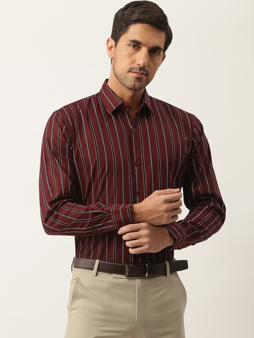 

SOJANYA Men Maroon & Black Classic Regular Fit Striped Cotton Formal Shirt