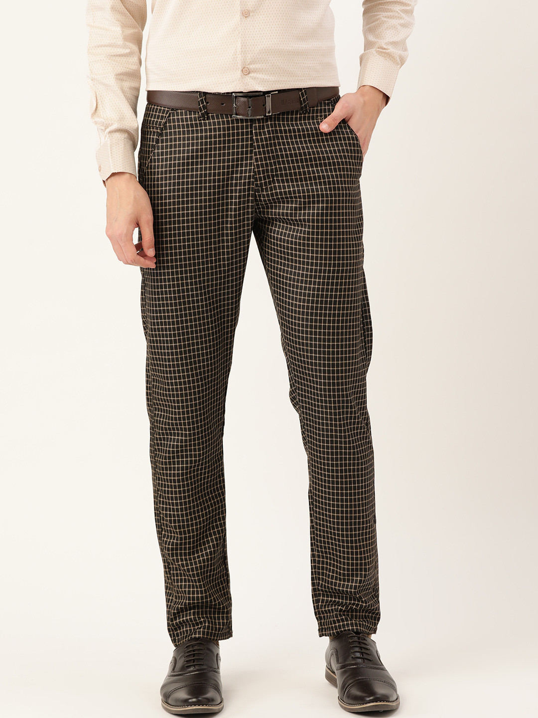 

SOJANYA Men Black & Brown Checked Smart Fit Formal Trousers
