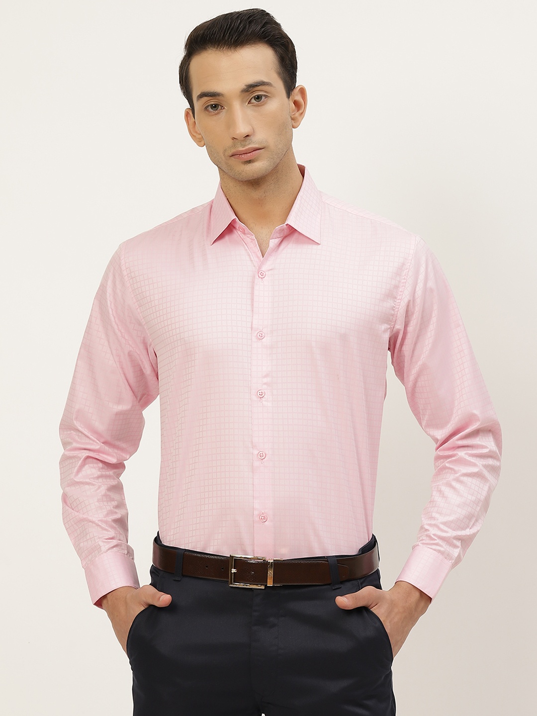 

SOJANYA Men Pink Pure Cotton Classic Checked Formal Shirt