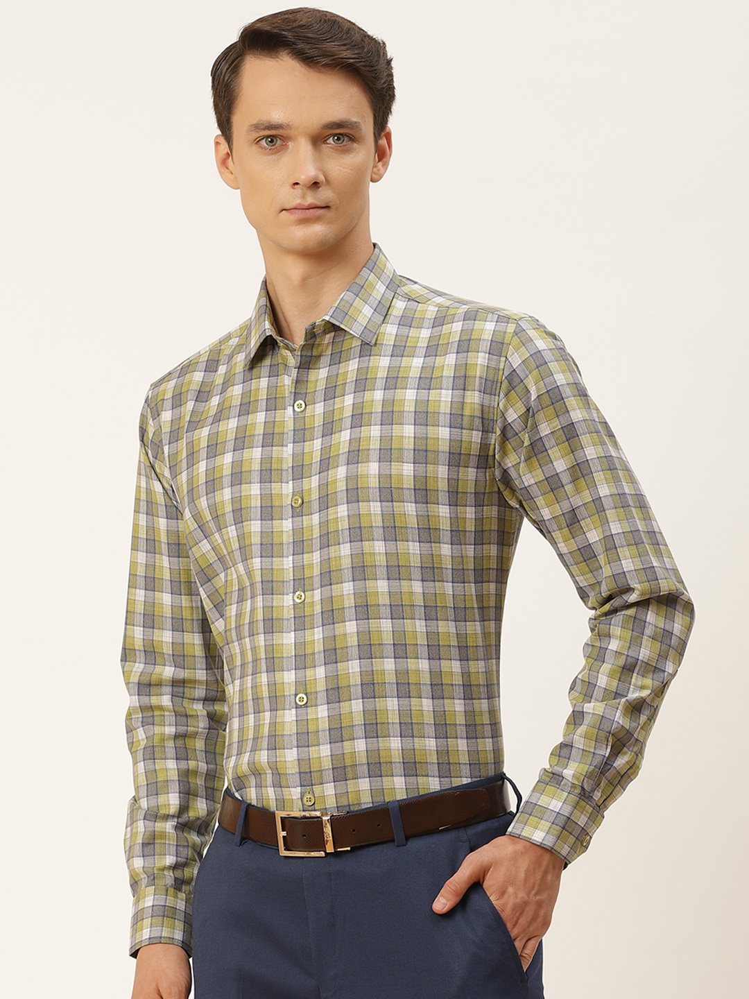 

SOJANYA Men Green & Grey Gingham Checks Classic Fit Formal Shirt