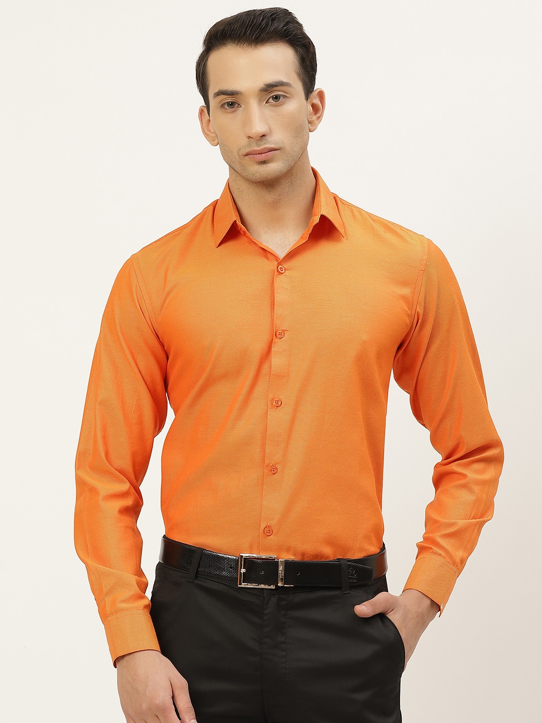 

SOJANYA Men Orange Solid Classic Fit Formal Shirt