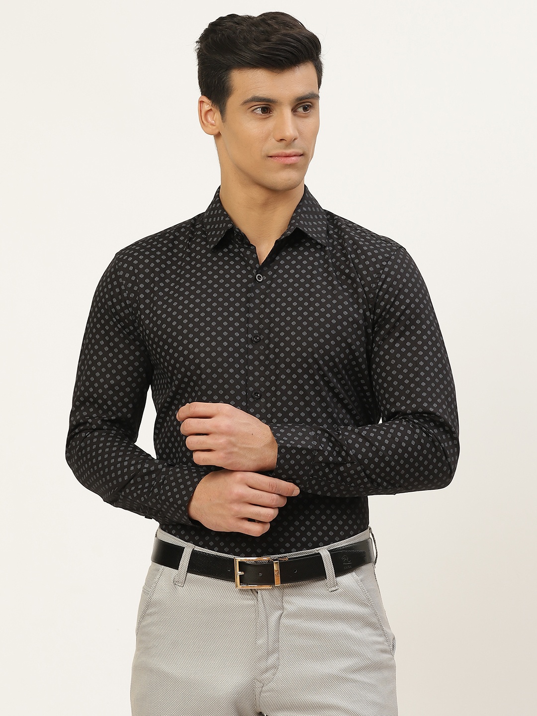 

SOJANYA Men Black Classic Printed Cotton Formal Shirt