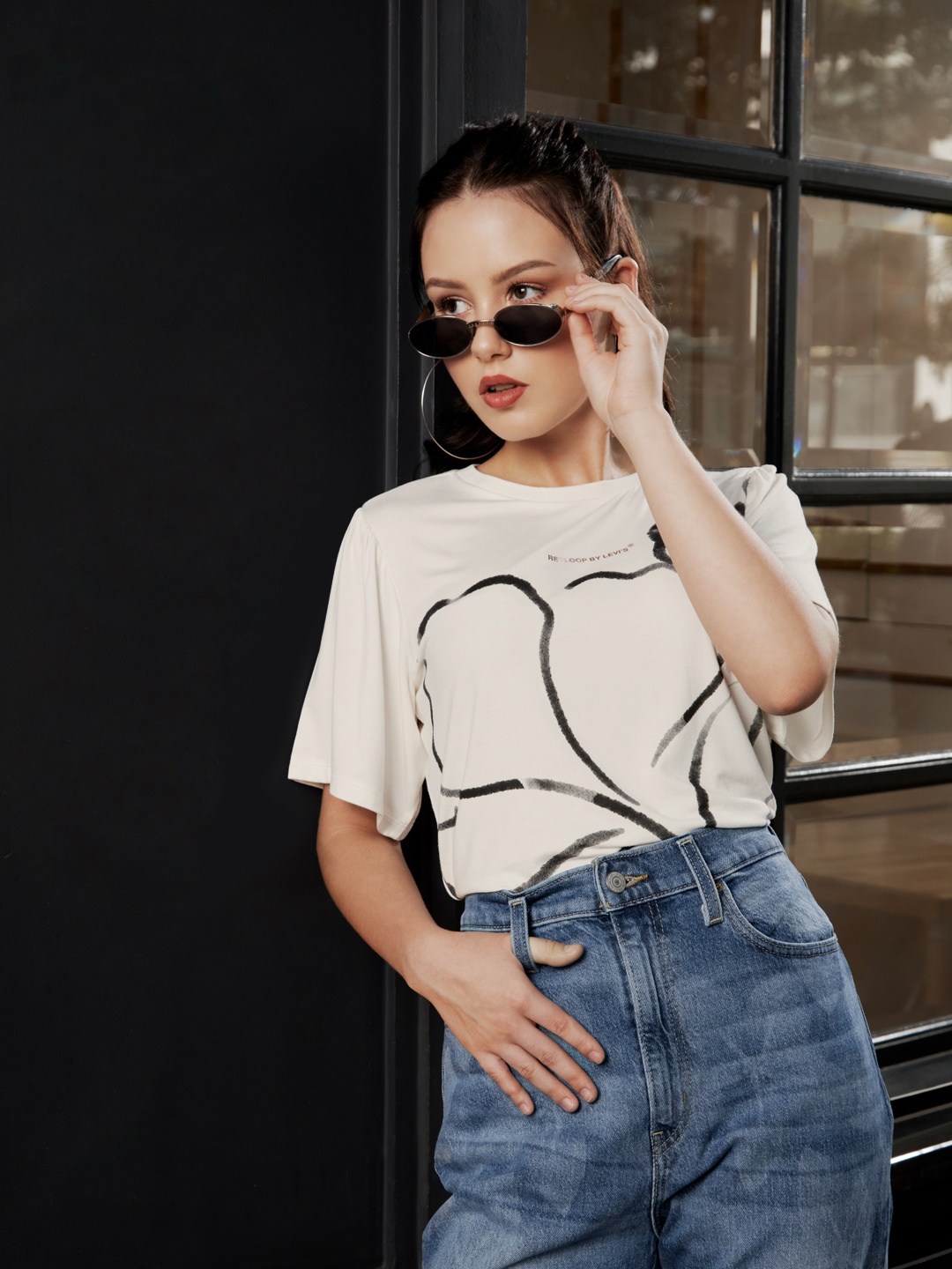 

Levis White & Black Printed Flared Sleeve Regular Sustainable Top