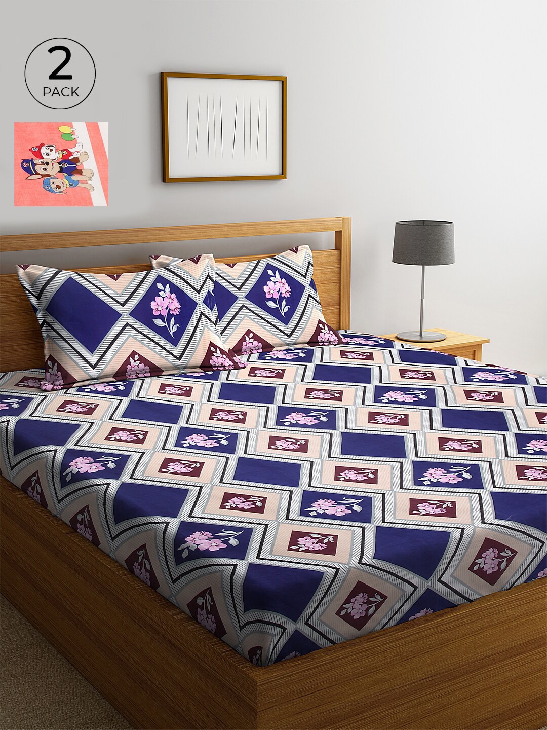 

KLOTTHE Blue & Beige Geometric 210 TC Cotton 2 King Bedsheet with 4 Pillow Covers
