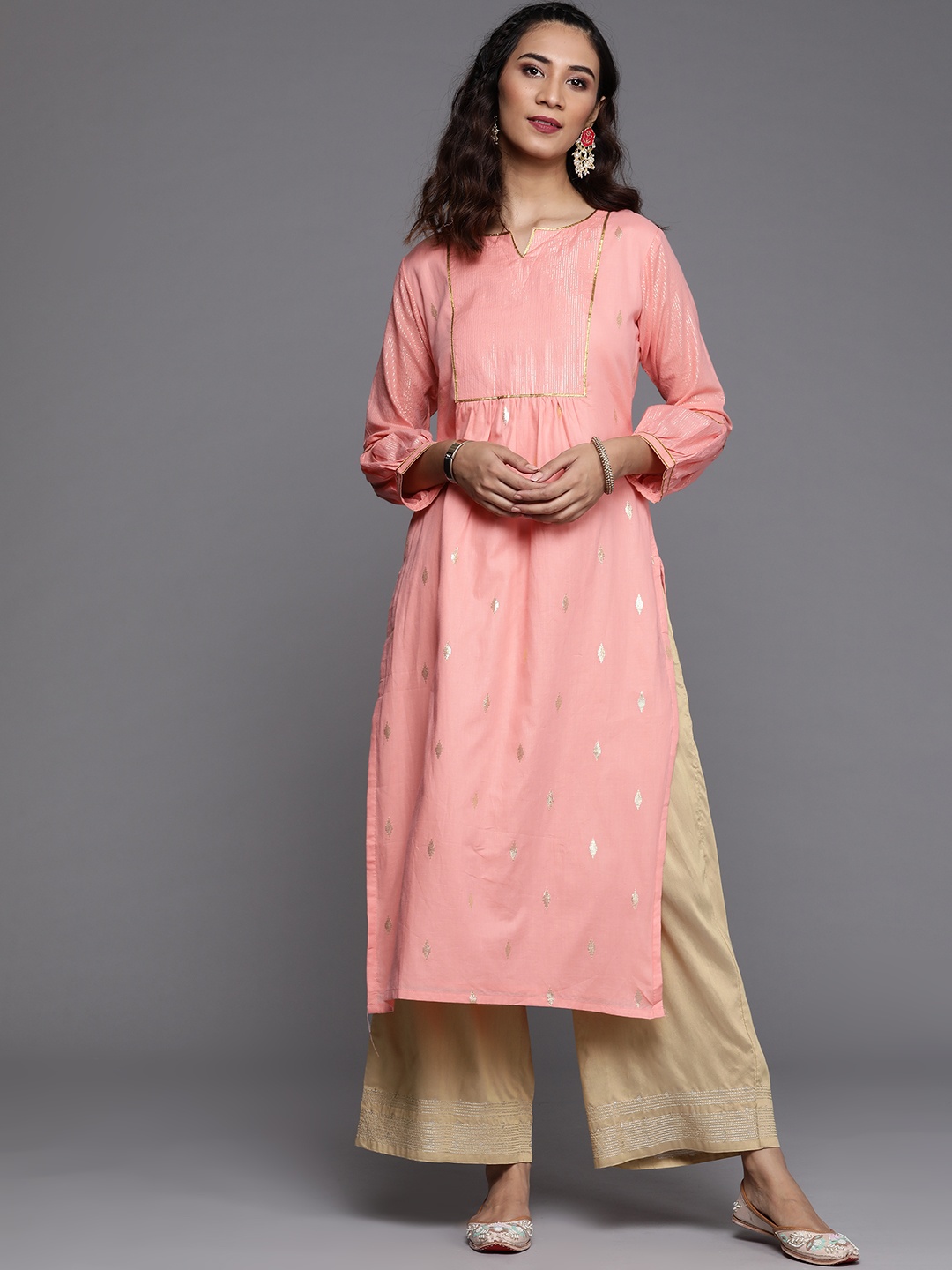 

Libas Women Peach-Coloured & Golden Pure Cotton Woven Design Kurta