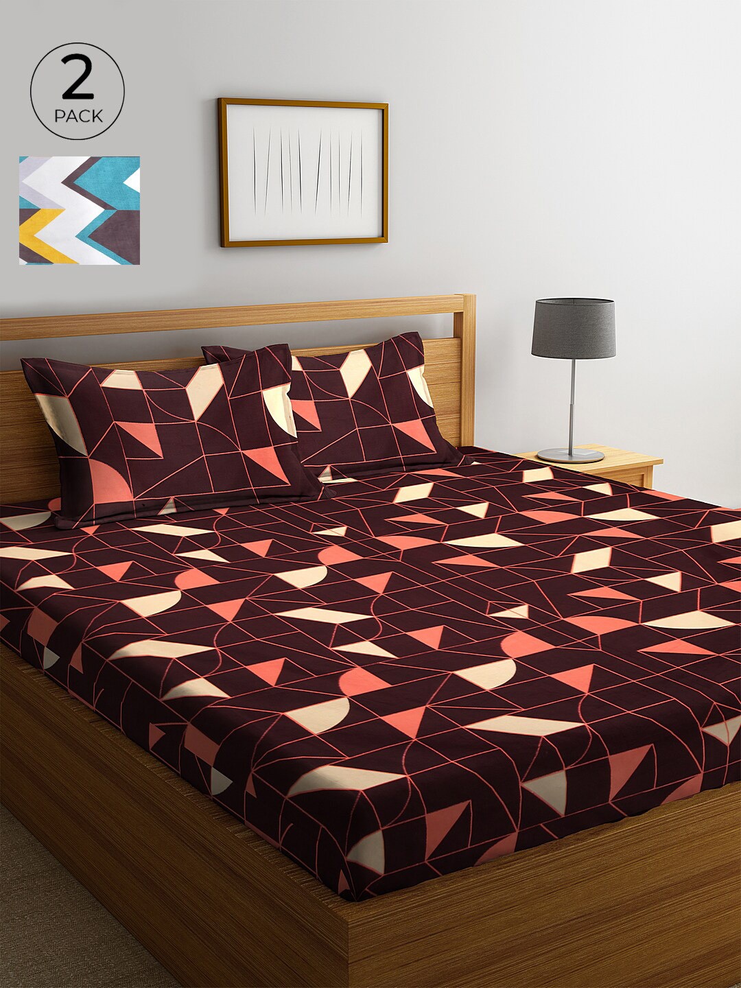 

KLOTTHE Brown & White Geometric 210 TC Cotton 2 King Bedsheet with 4 Pillow Covers