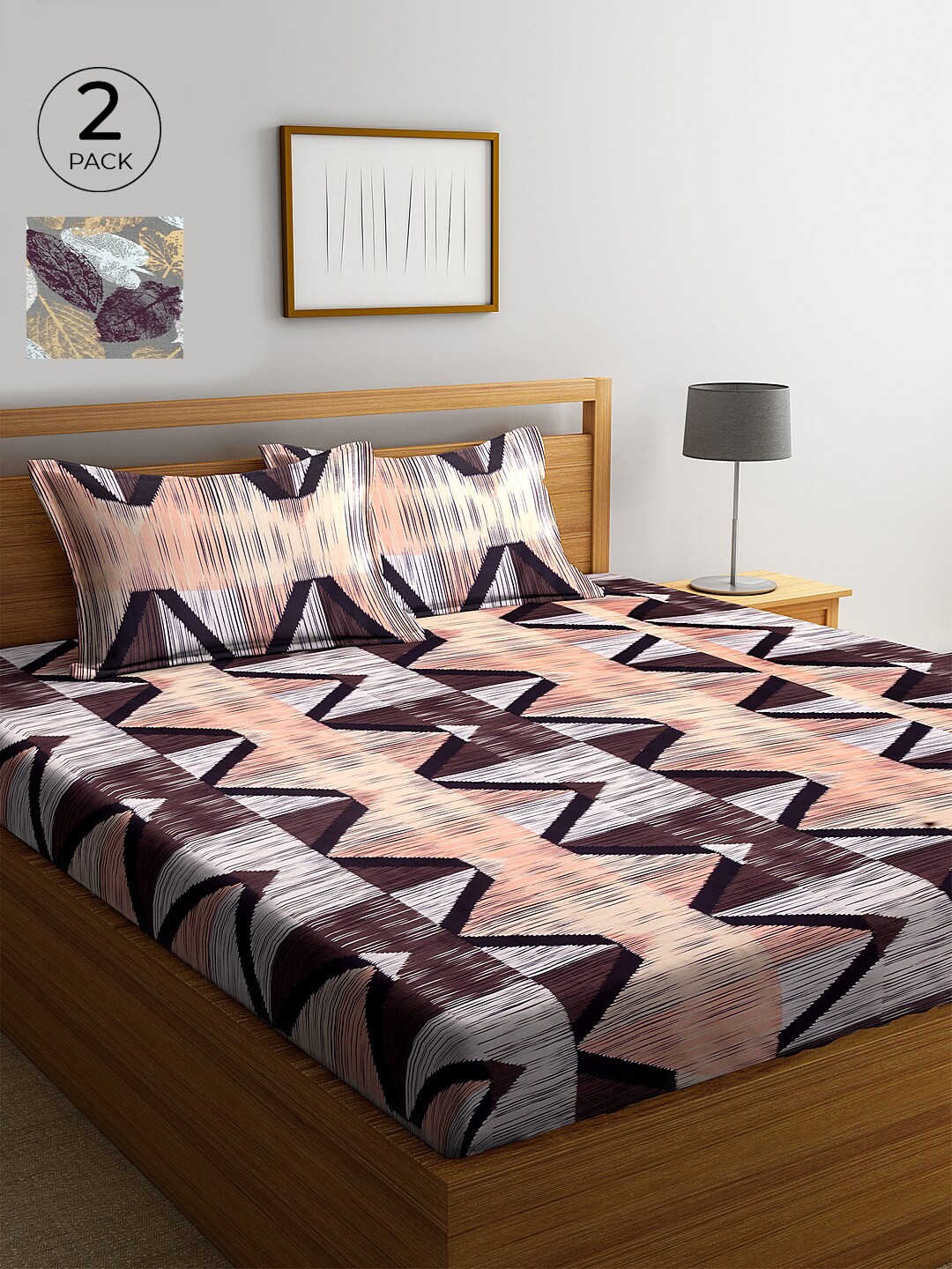 

KLOTTHE Grey Set of Geometric 210 TC Cotton 2 King Bedsheet with 4 Pillow Covers