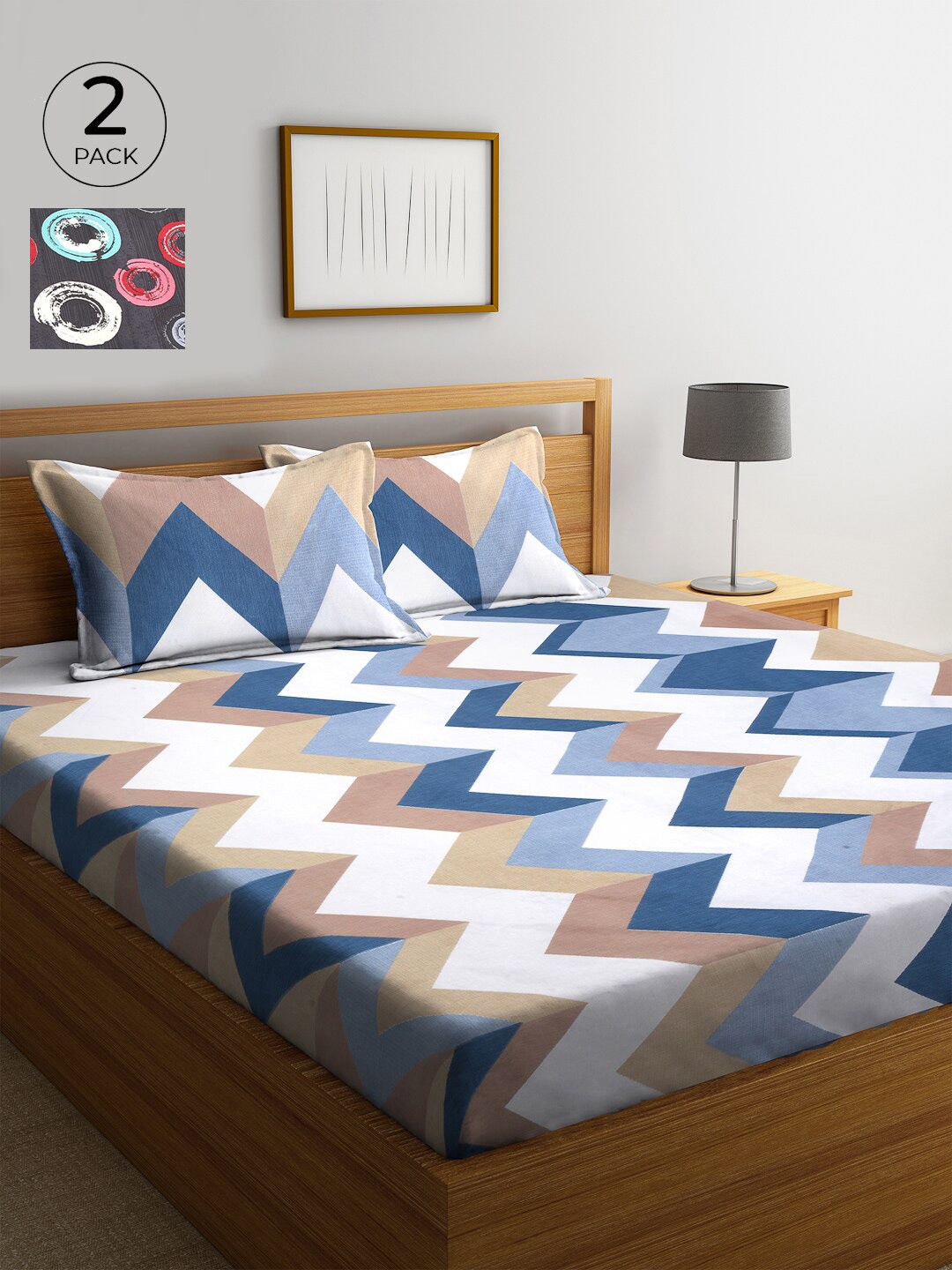 

KLOTTHE White & Blue Geometric 210 TC Cotton 2 King Bedsheet with 4 Pillow Covers