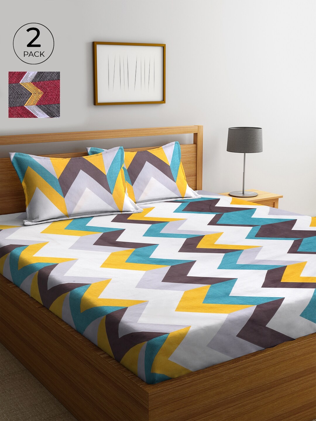 

KLOTTHE White & Maroon Geometric 210 TC Cotton 2 King Bedsheet with 4 Pillow Covers