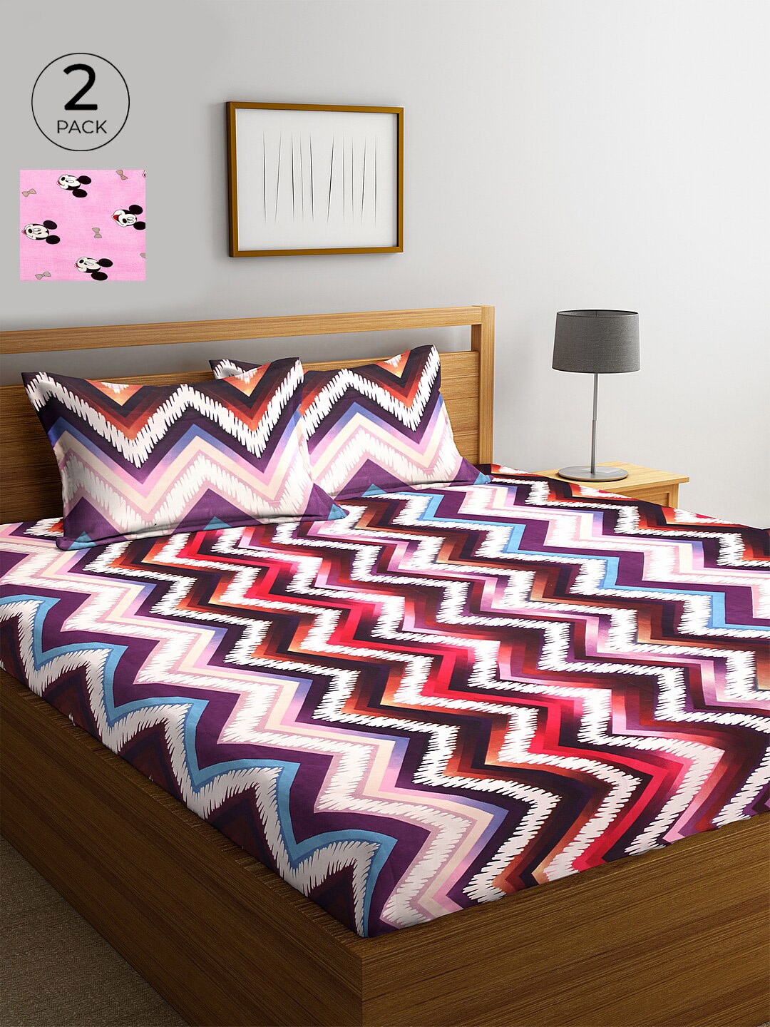 

KLOTTHE Purple & Pink Geometric 210 TC Cotton 2 King Bedsheet with 4 Pillow Covers