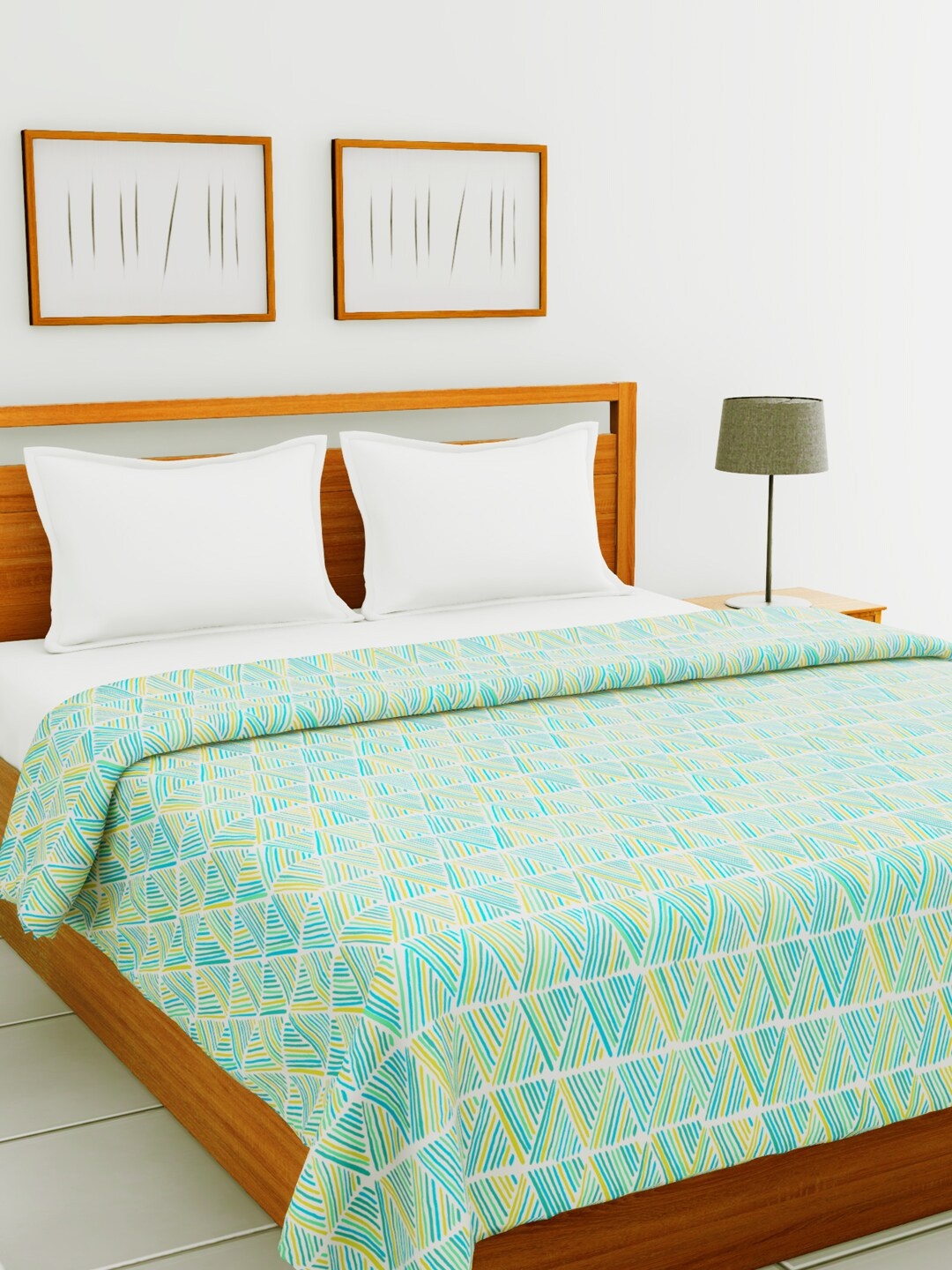 

BIANCA Blue & Yellow Geometric AC Room 150 GSM Double Bed Comforter