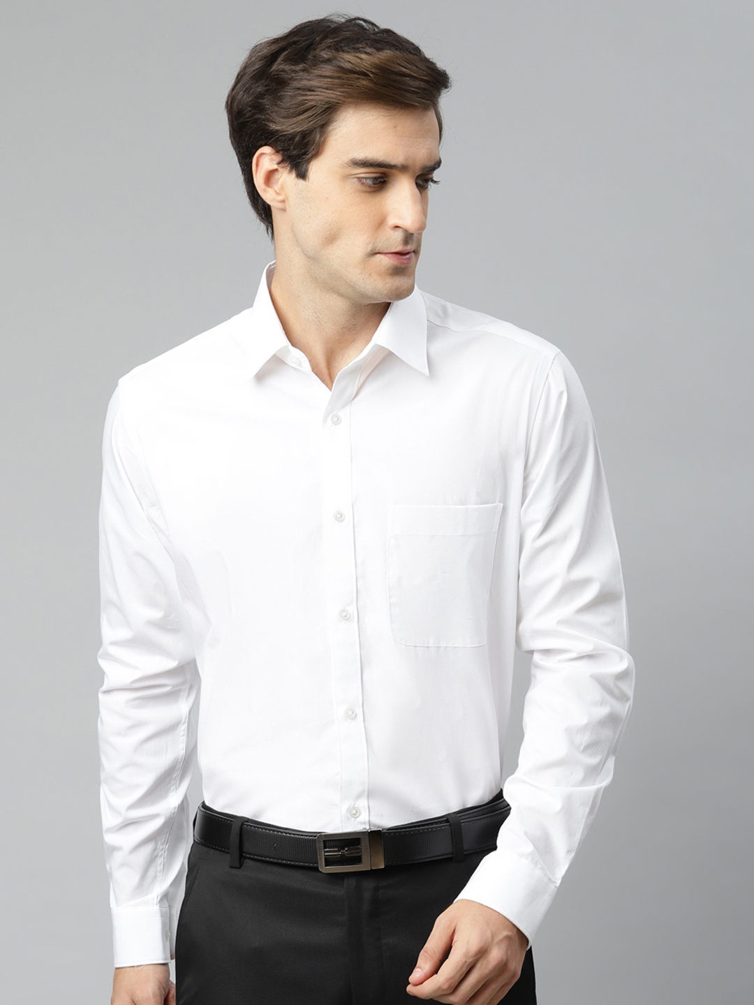 

Raymond Men White Pure Cotton Slim Fit Solid Formal Shirt