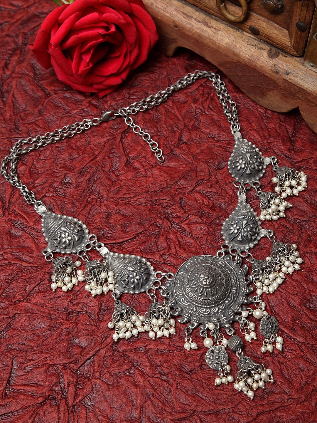 

Moedbuille Silver-Toned & White Brass Handcrafted Oxidised Necklace