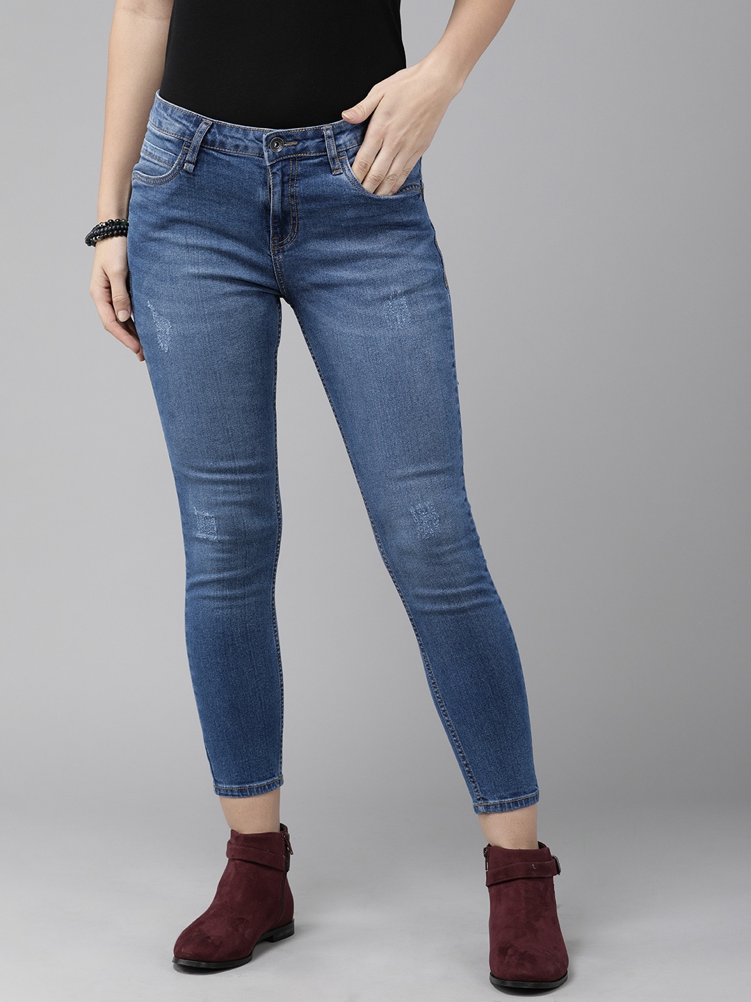 

Roadster Women Blue Skinny Fit Low Distress Light Fade Stretchable Jeans
