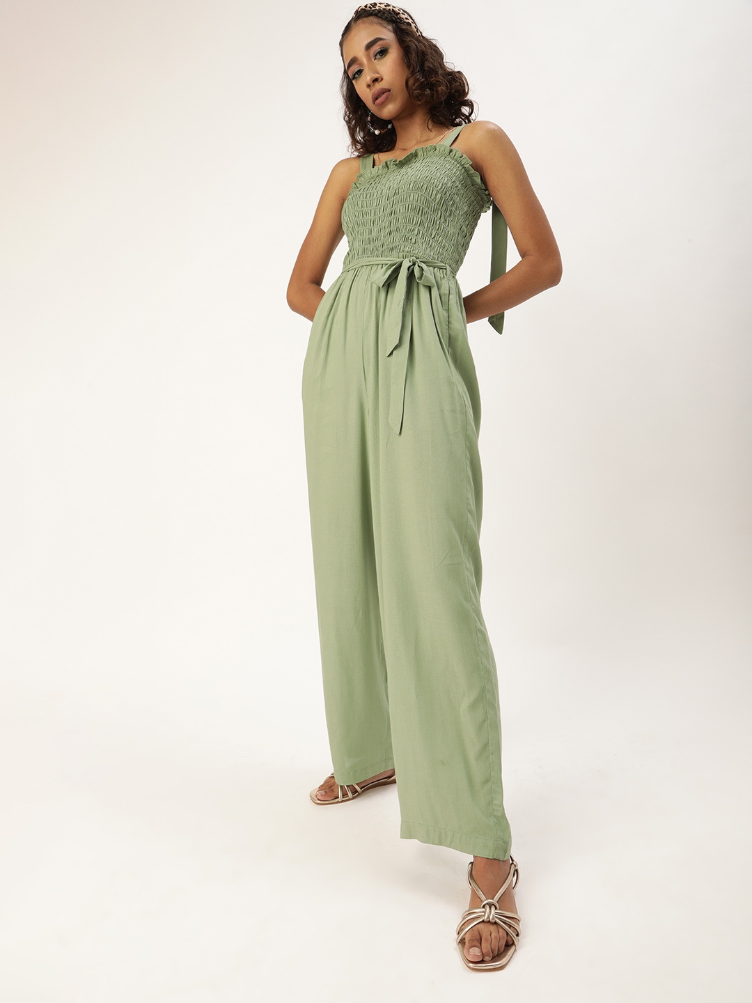 

QUIERO Green Solid Smocked Jumpsuit