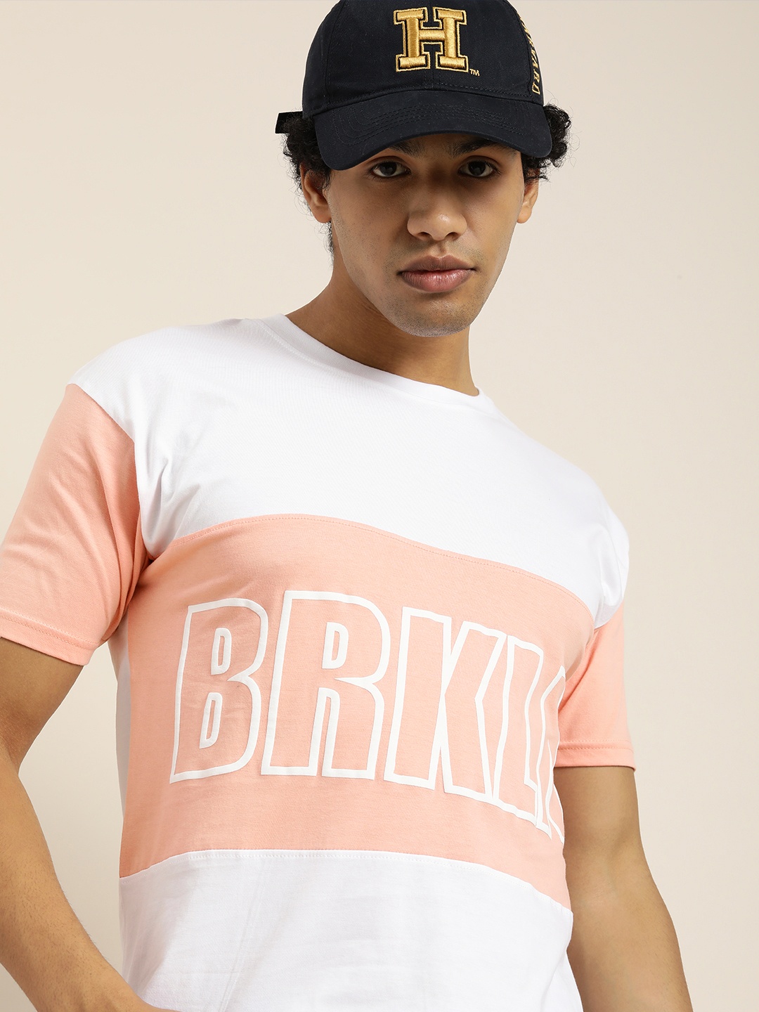 

Moda Rapido Men White Peach-Coloured Typography Colourblocked Pure Cotton T-shirt