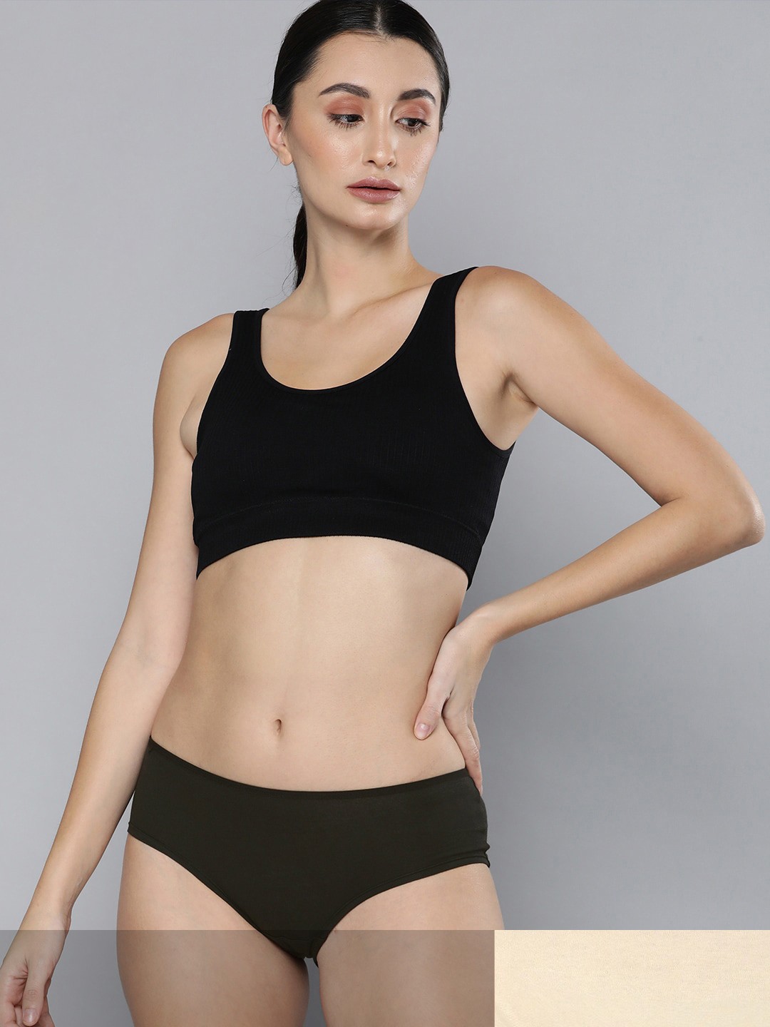 

HRX By Hrithik Roshan Women Solid Antimicrobial Lifestyle Briefs Pack of 2, Black