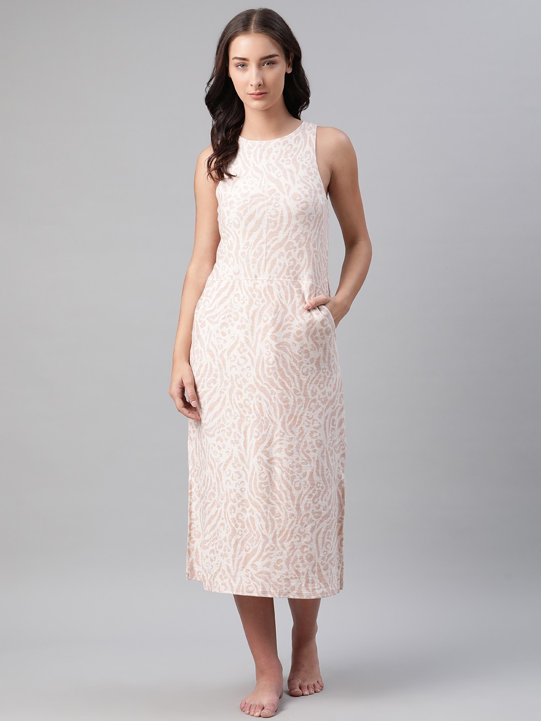 

Marks & Spencer Off-White & Beige Printed Nightdress
