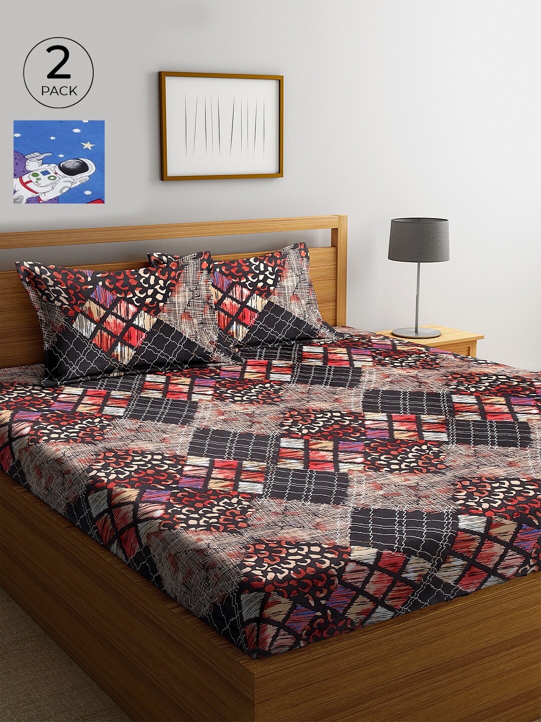 

KLOTTHE Set Of 2 Blue & Brown Geometric 210 TC Cotton King Bedsheets with 4 Pillow Covers