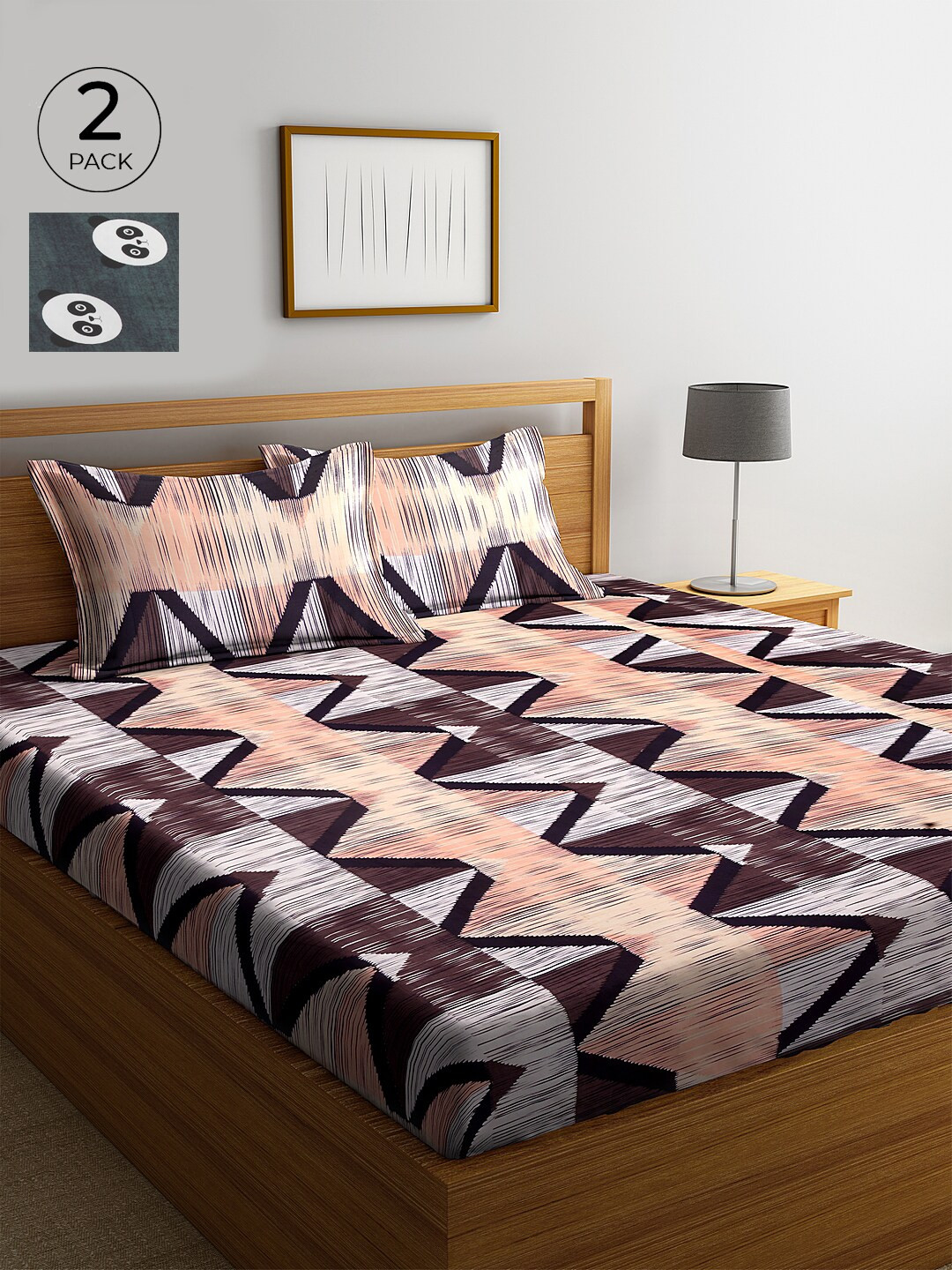 

KLOTTHE Peach-coloured Set of Printed 210 TC Cotton 2 King Bedsheet with 4 Pillow Covers