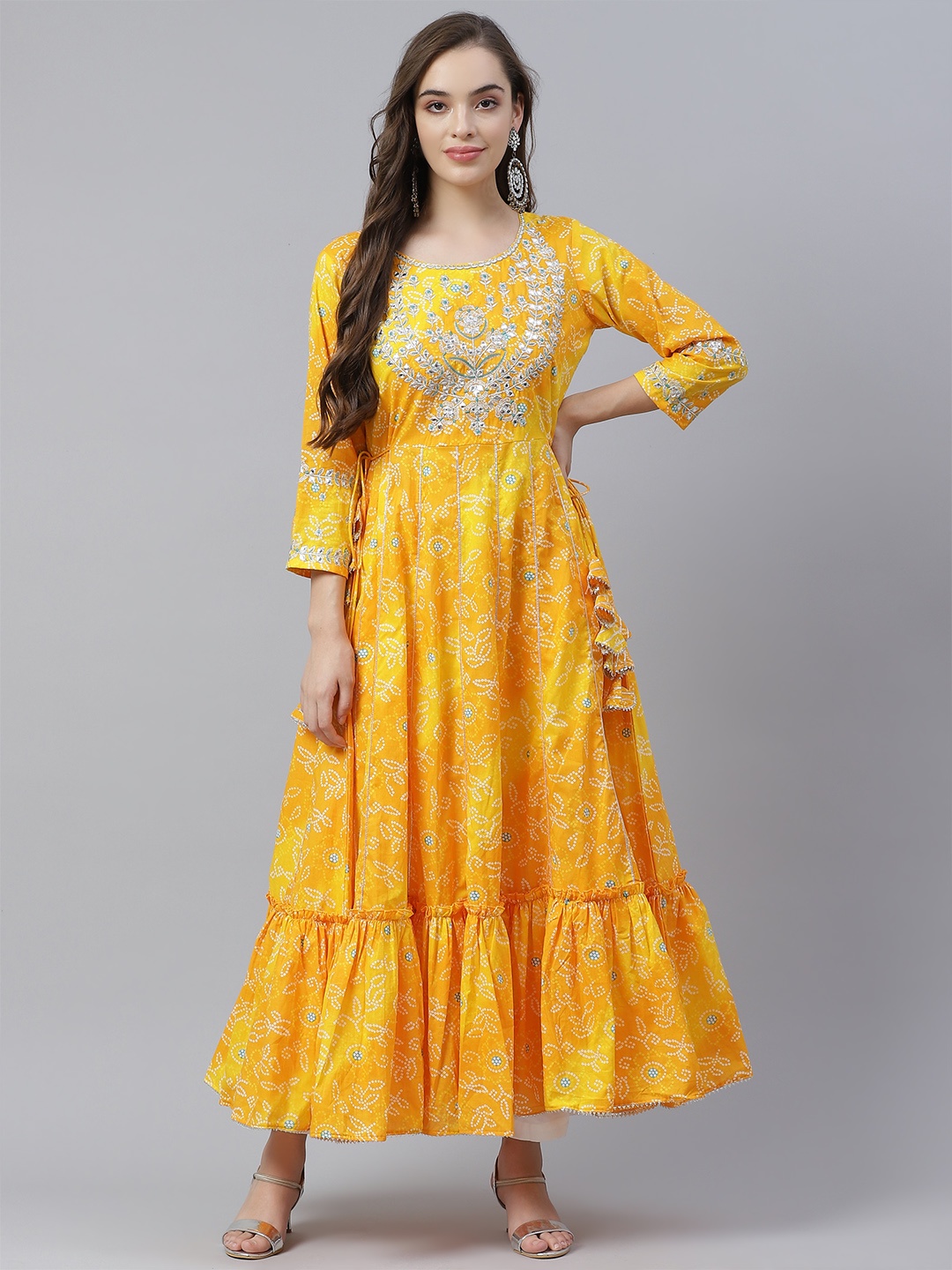 

Divena Women Yellow & White Bandhani Printed Gotta Patti Anarkali Kurta