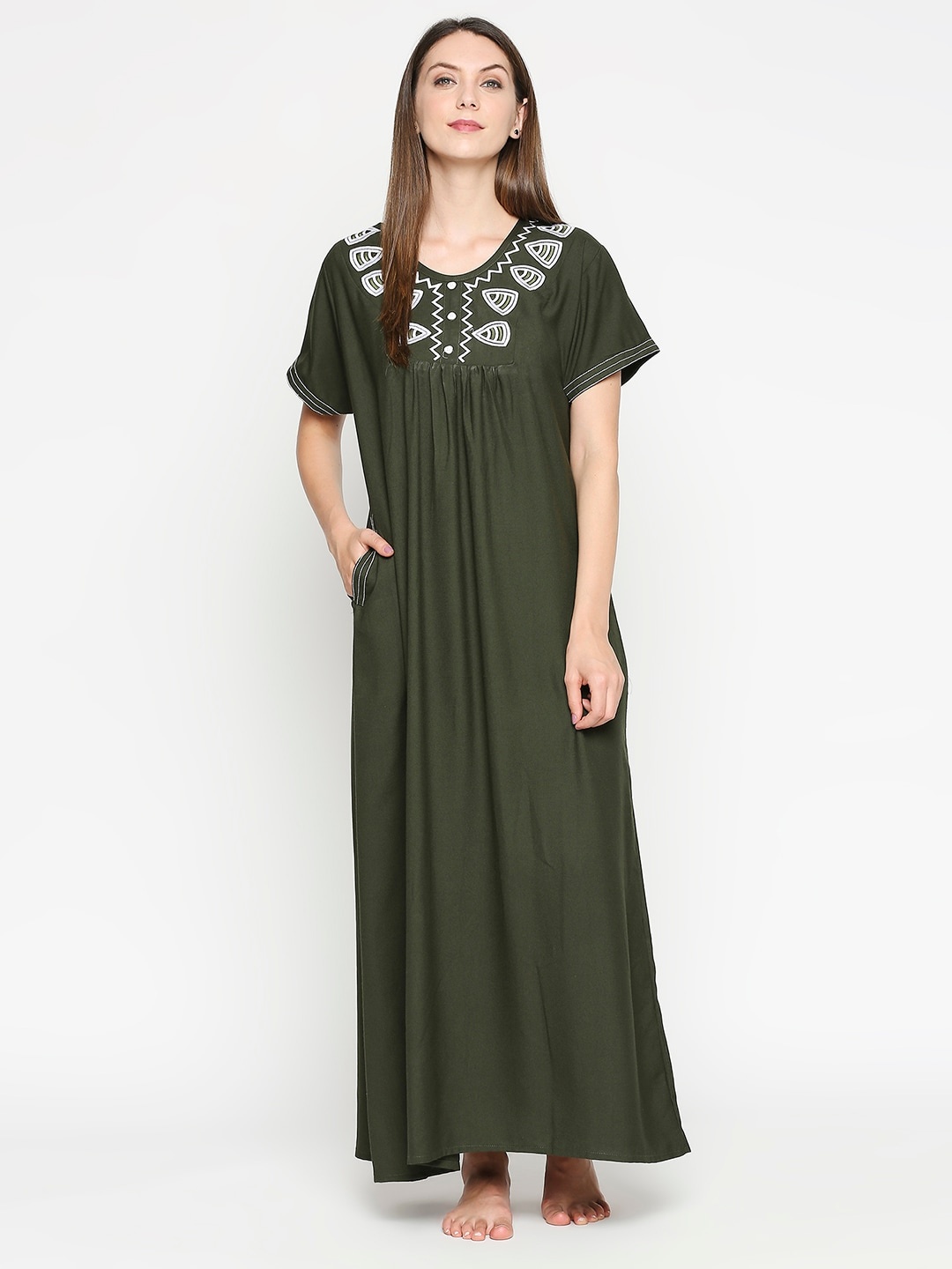 

Pretty Awesome Green & White Printed Cotton Nightdress