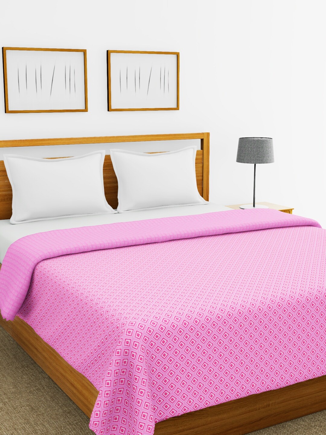 

BIANCA Red & Pink Geometric AC Room 300 GSM Double Bed Dohar