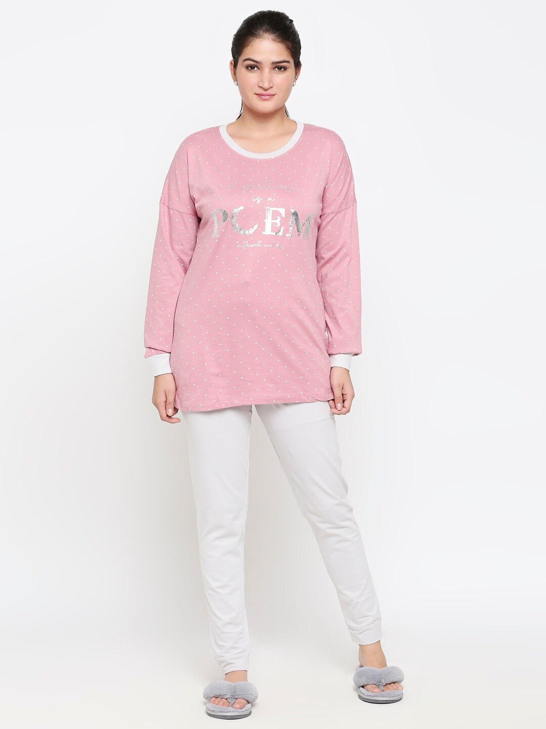 

XIN Women Pink & White Printed Night suit