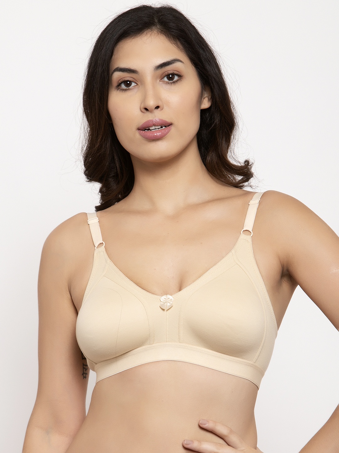 

Prag & Co Nude-Coloured Solid Non-Wired Non Padded Everyday Bra