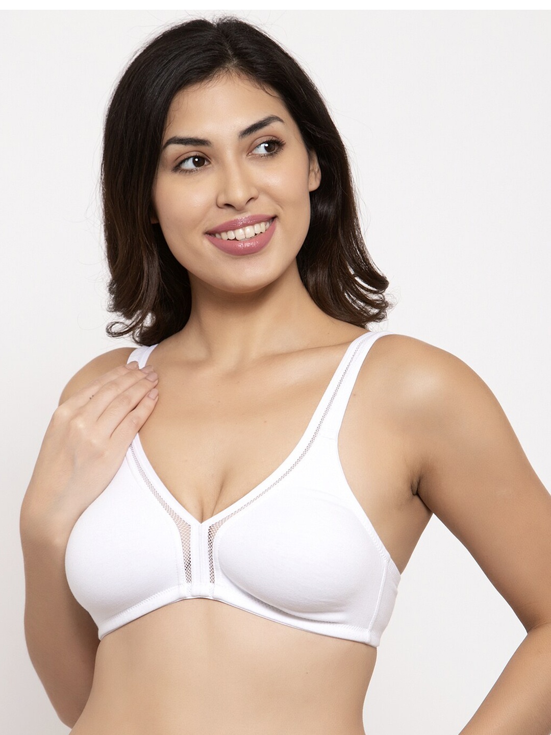 

Prag & Co White Solid Non-Wired Non Padded Everyday Bra AB20530BW