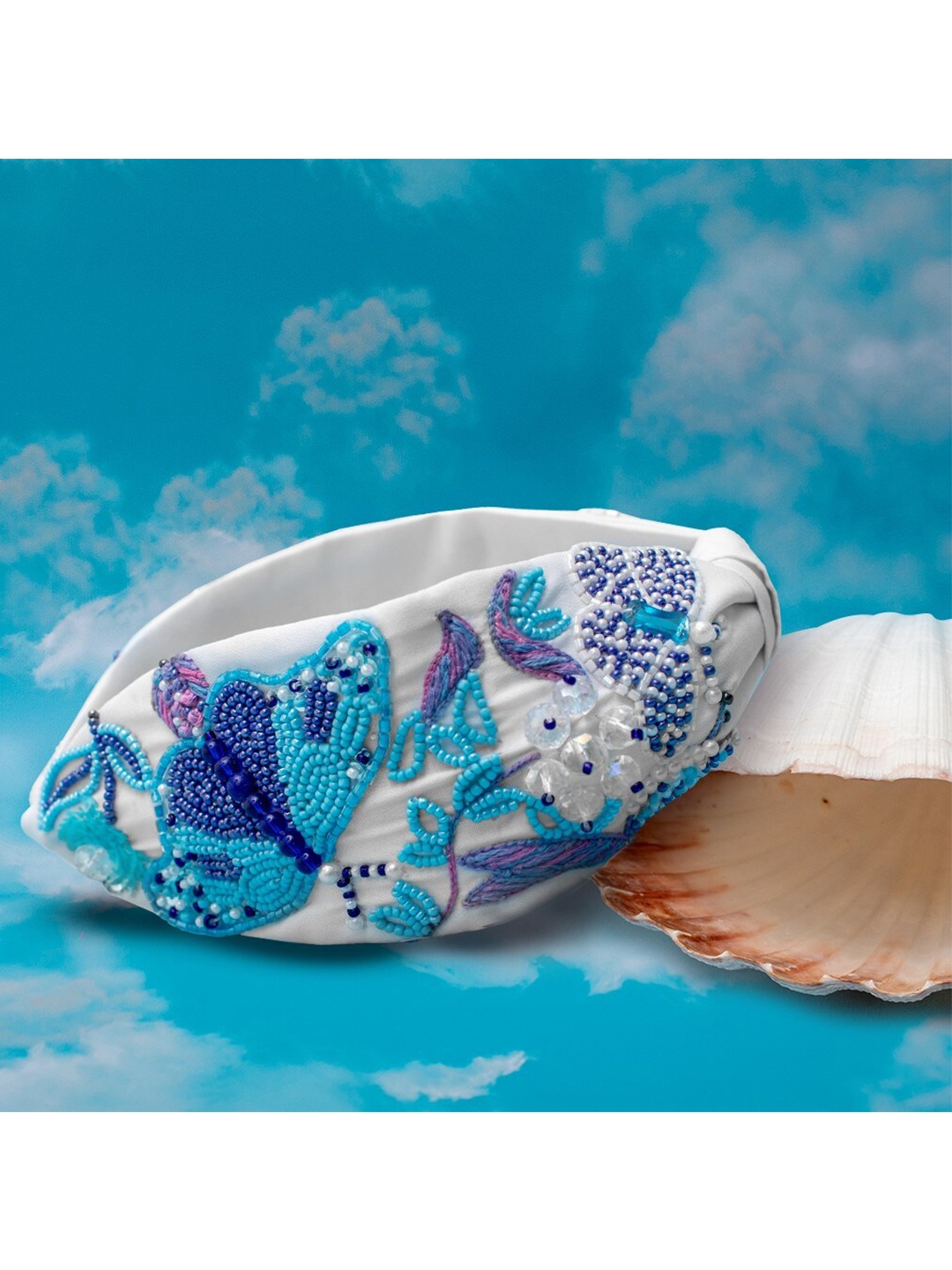 

HAIR DRAMA CO. Blue Colour Me Magic Knotted Headband, White