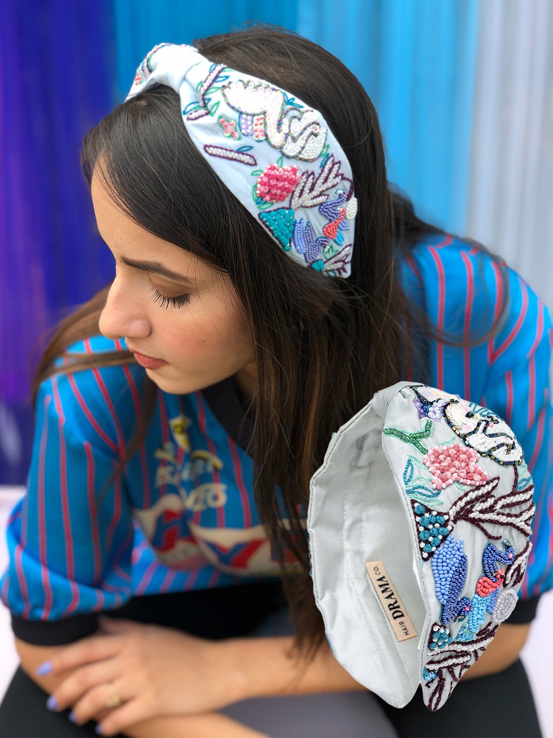 

HAIR DRAMA CO. Blue Swan Knotted Headband, White