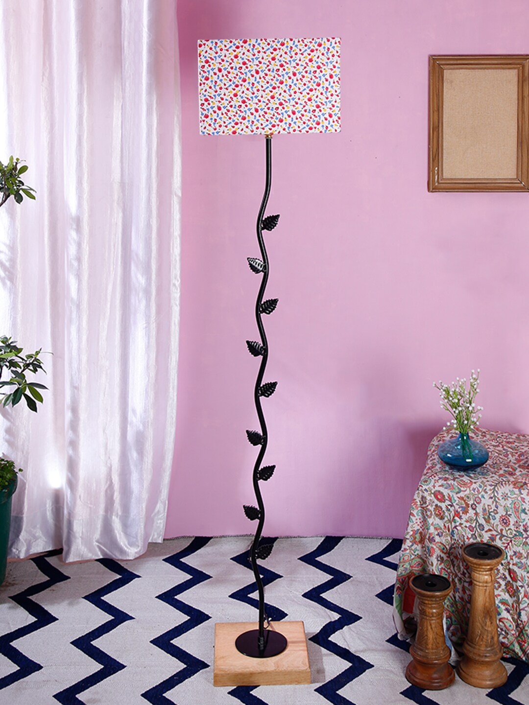 

Devansh White & Pink Square Cotton Leaf Club Lamp