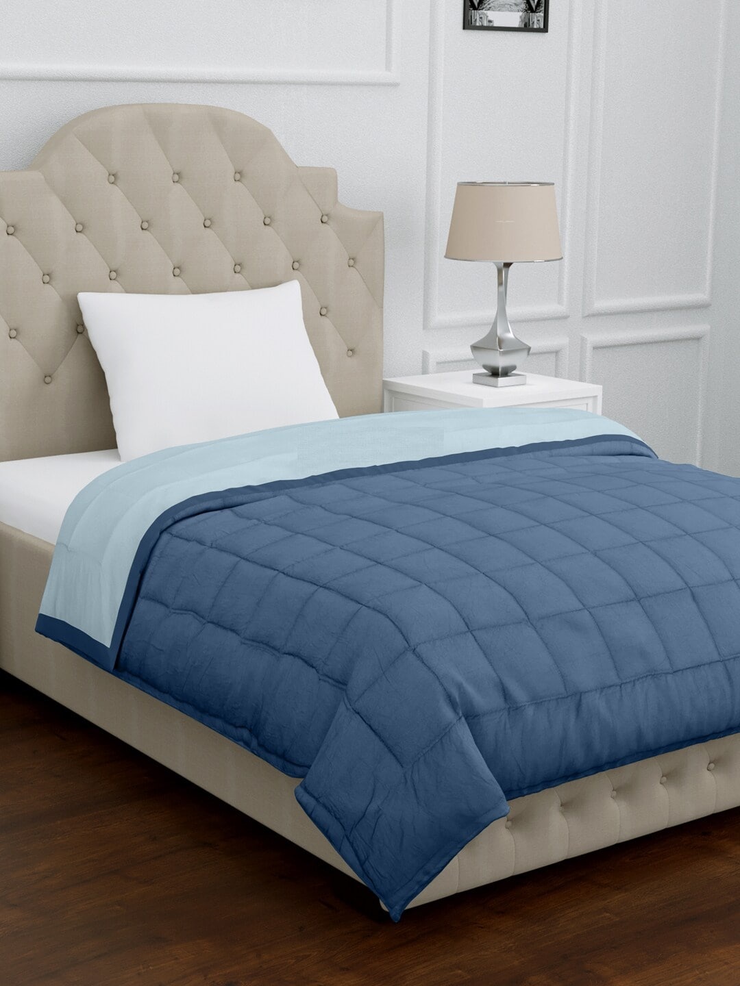 

EverHOME Blue Checked AC Room 150 GSM Single Bed Dohar