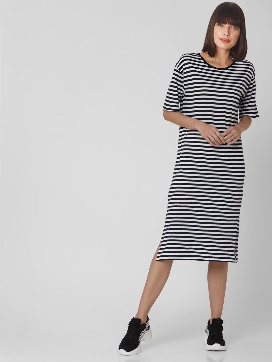

Vero Moda Black & White Striped T-shirt Dress