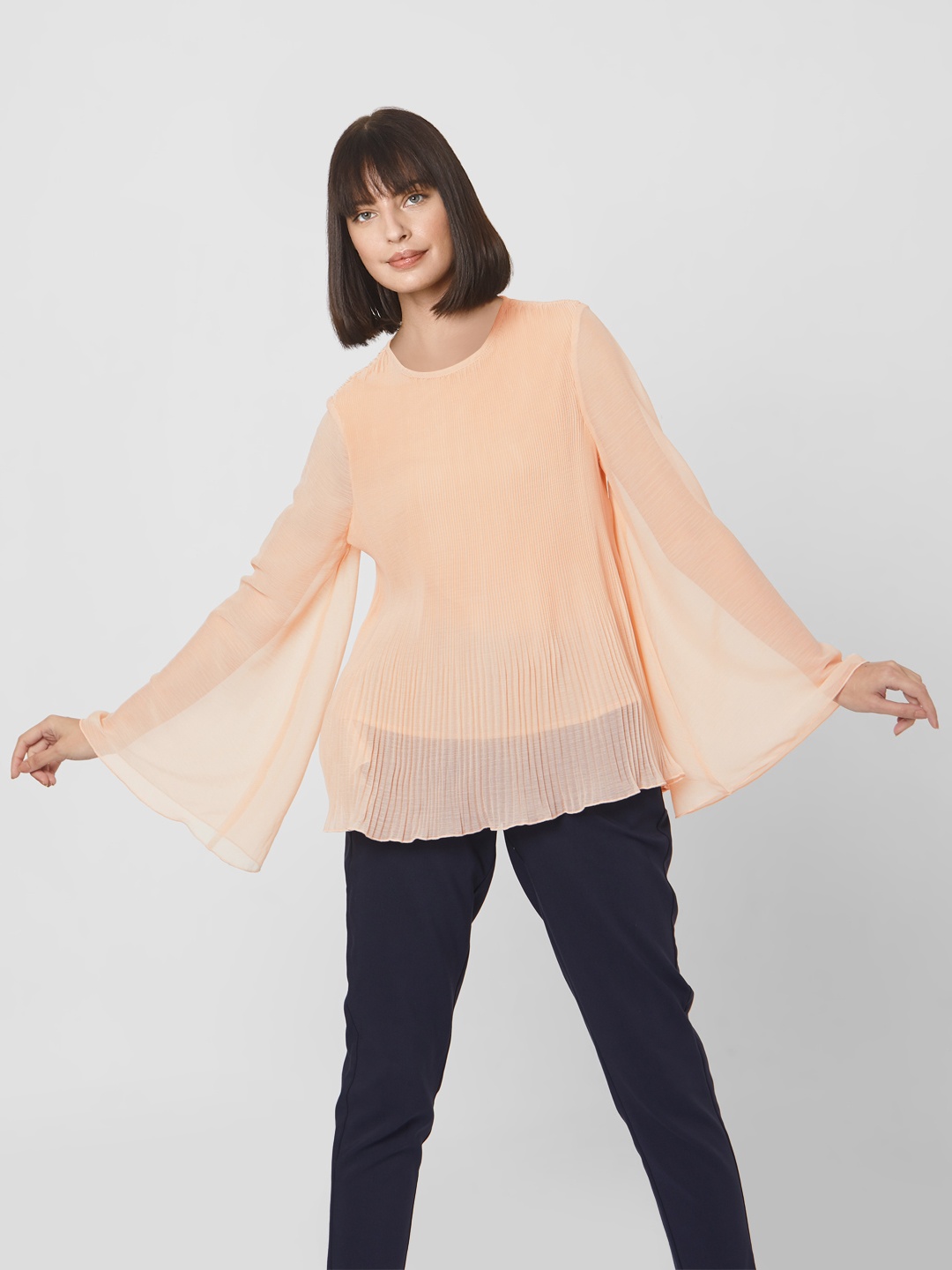 

Vero Moda Peach-Coloured Accordion Pleats Regular Flared Sleeves Top