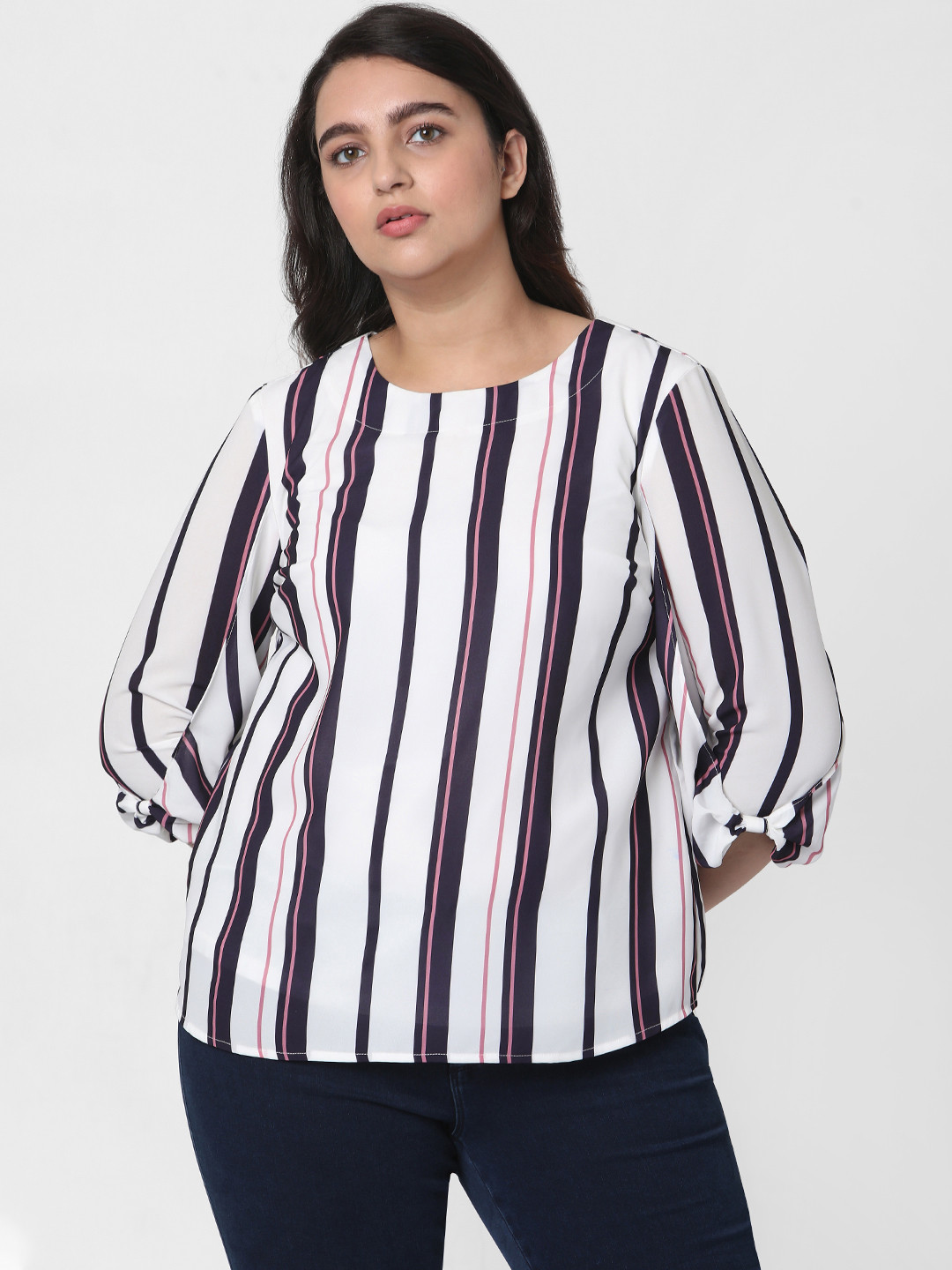 

Vero Moda White & Navy Blue Striped Regular Top