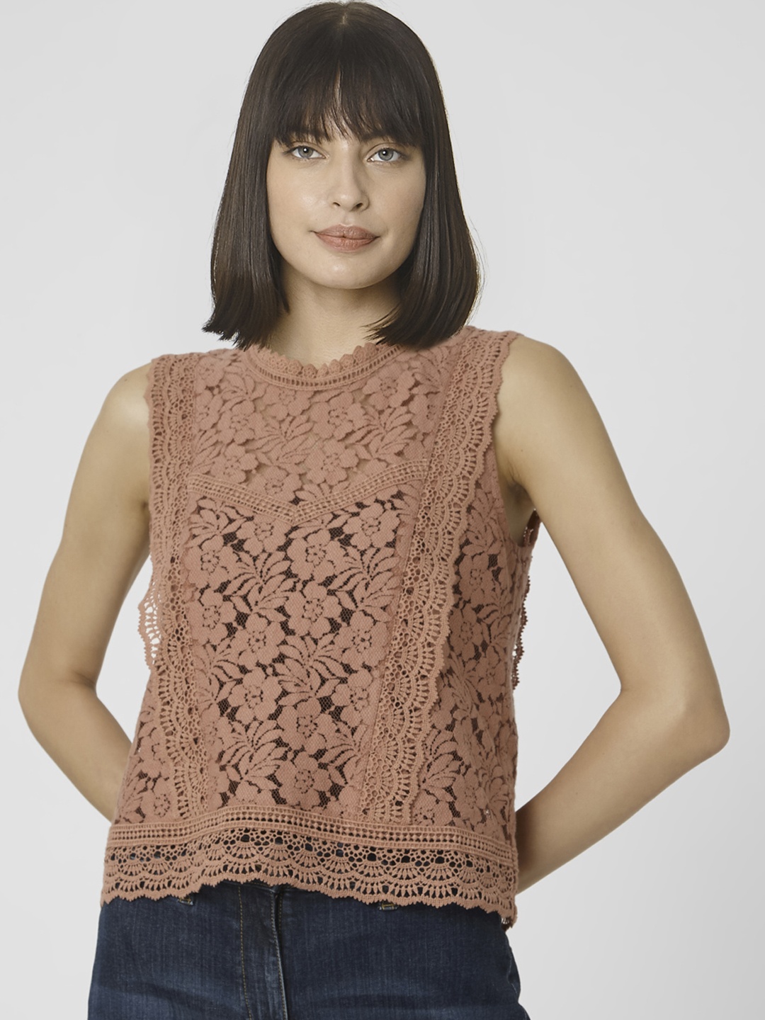 

Vero Moda Pink Floral Self-Design Regular Top