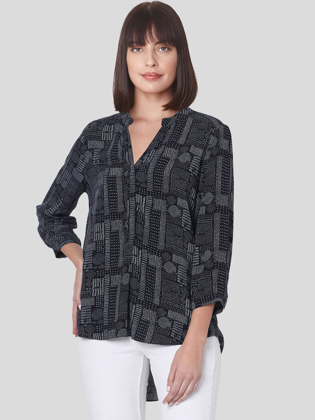 

Vero Moda Women Navy Blue & White Mandarin Collar Regular Top