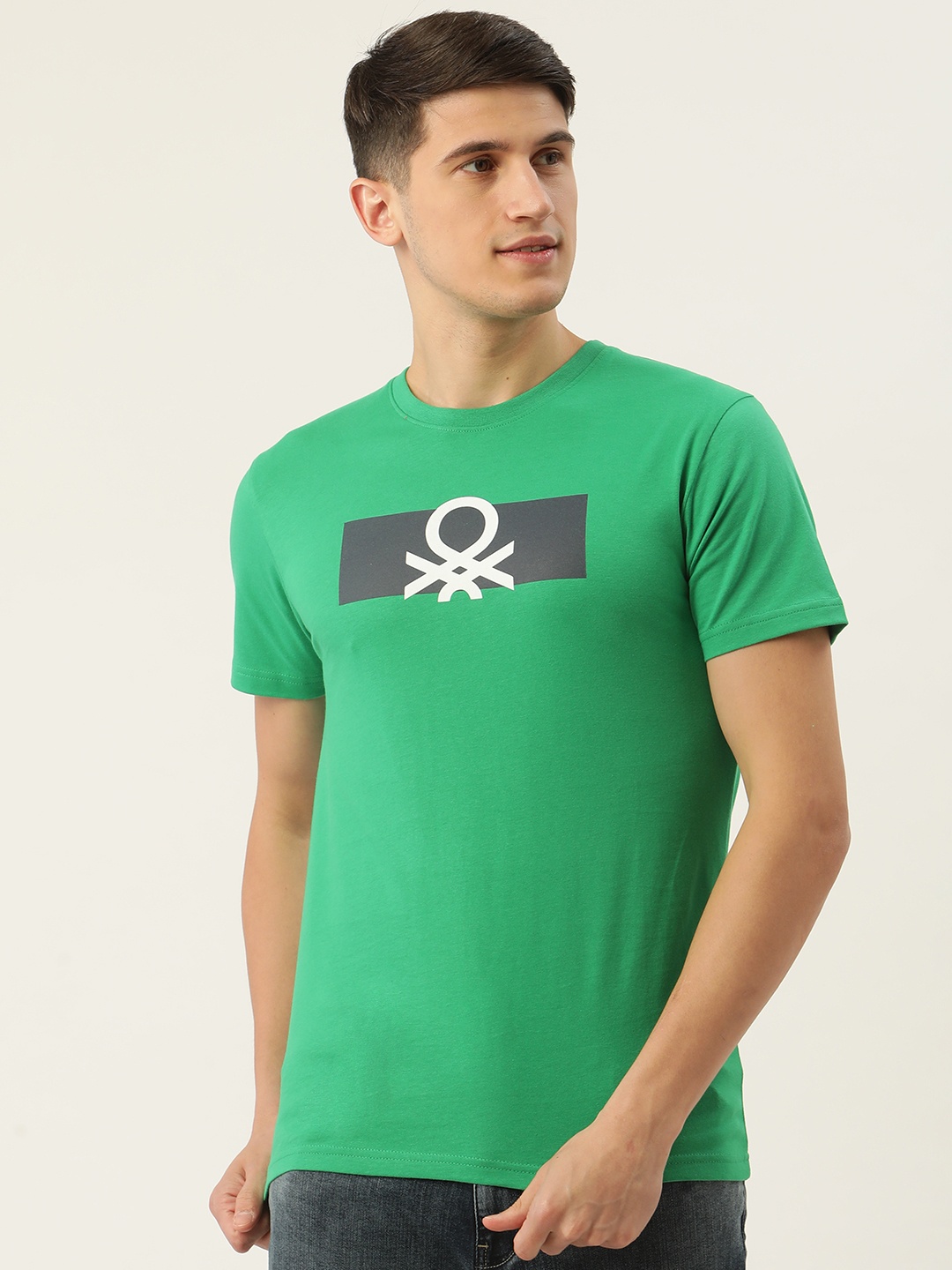 

United Colors of Benetton Men Green Brand Logo Printed Pure Cotton T-shirt