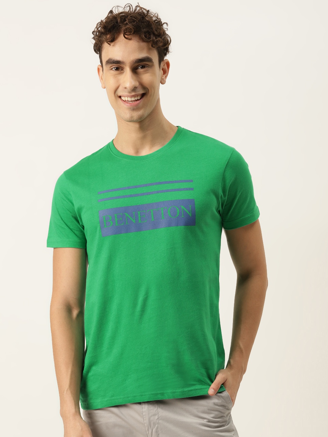 

United Colors of Benetton Men Green Typography Printed Pure Cotton T-shirt