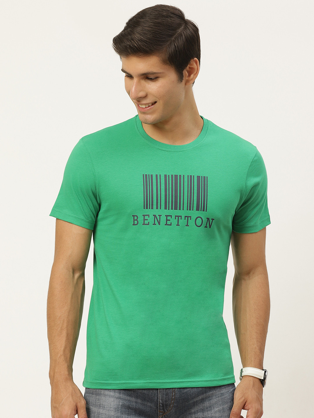

United Colors of Benetton Men Green & Black Pure Cotton Brand Logo Printed T-shirt
