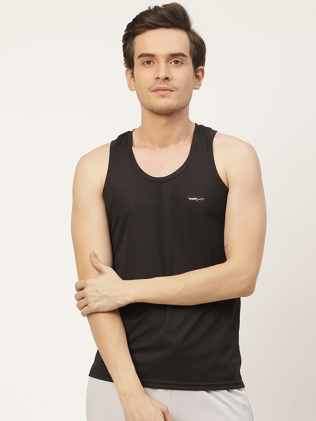 

Sweet Dreams Men Black Solid Sleeveless Workout T-shirt