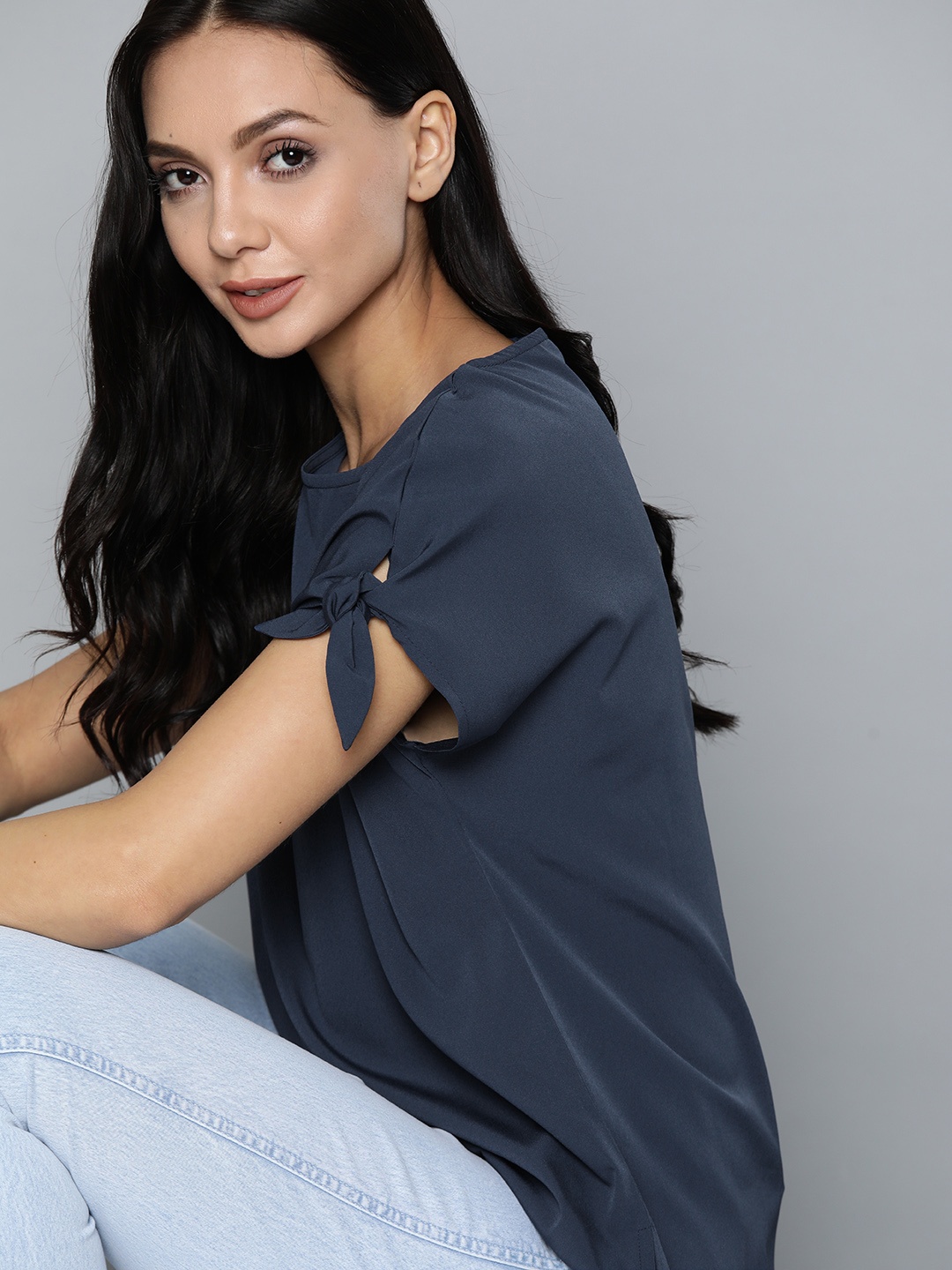 

Harvard Navy Blue Extended Sleeves Solid Top