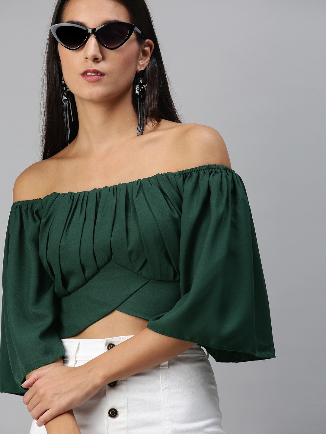 

KASSUALLY Olive Solid Smocked Crop Top