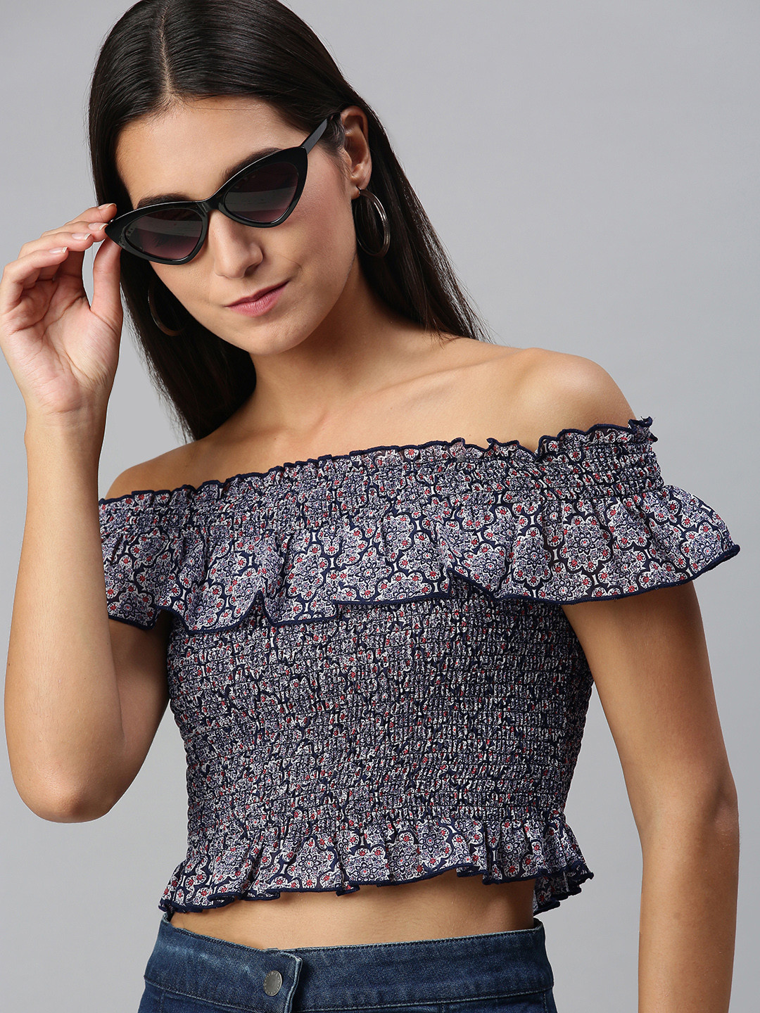 

KASSUALLY Navy Blue and Purple Floral Print Smocked Crop Top