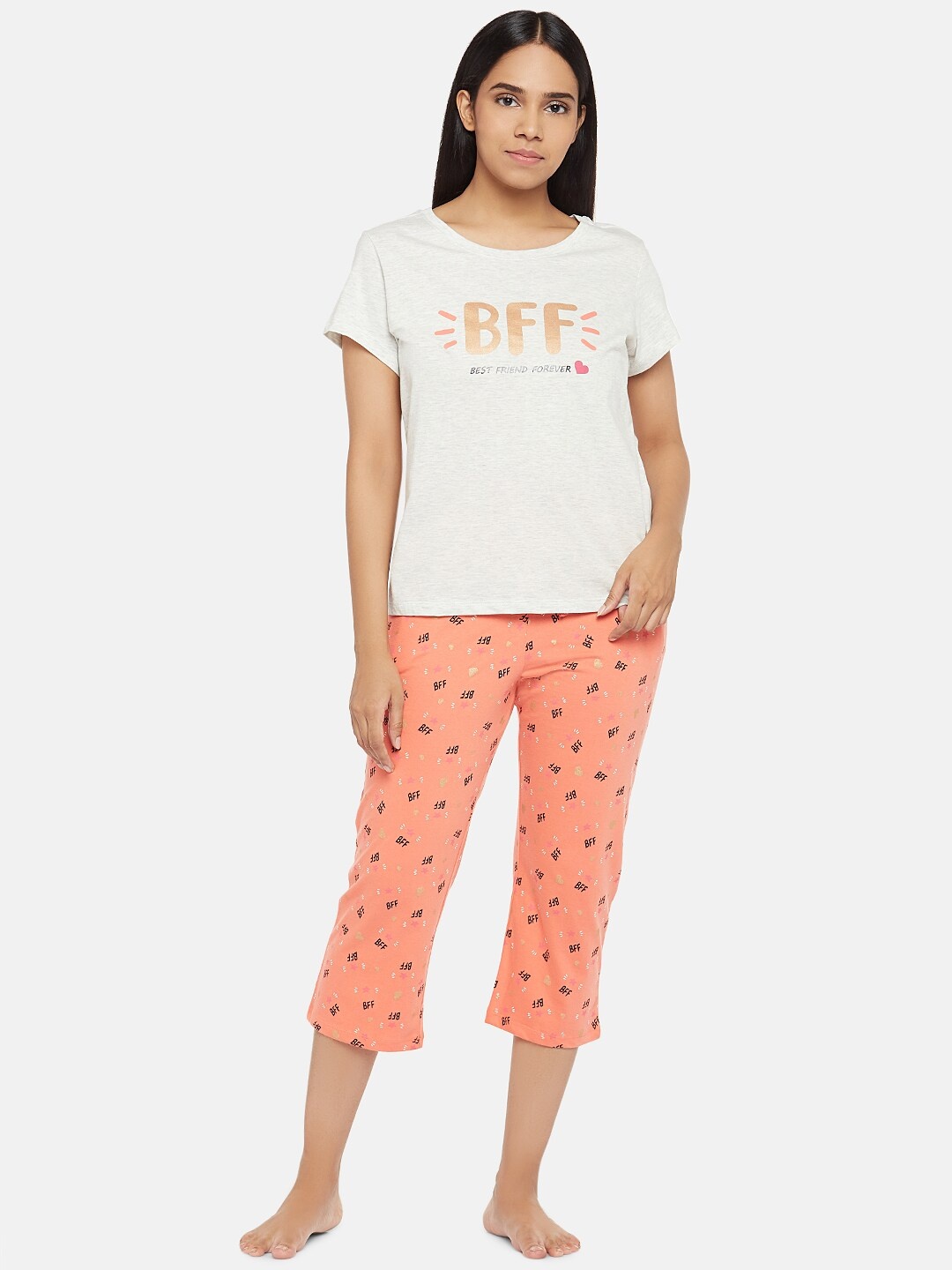

Dreamz by Pantaloons Women Grey & Peach-Coloured Printed Night suit